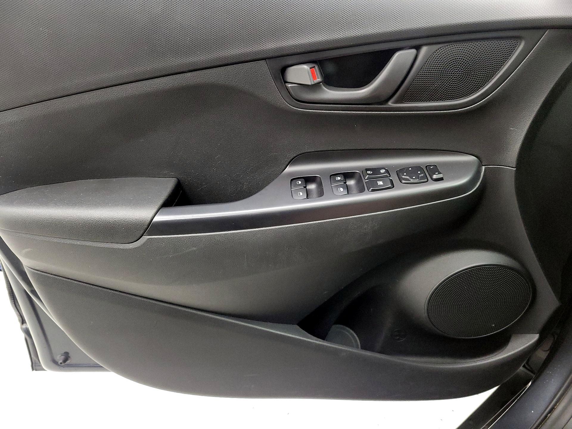 Thumbnail: 2018 Hyundai Kona - 13