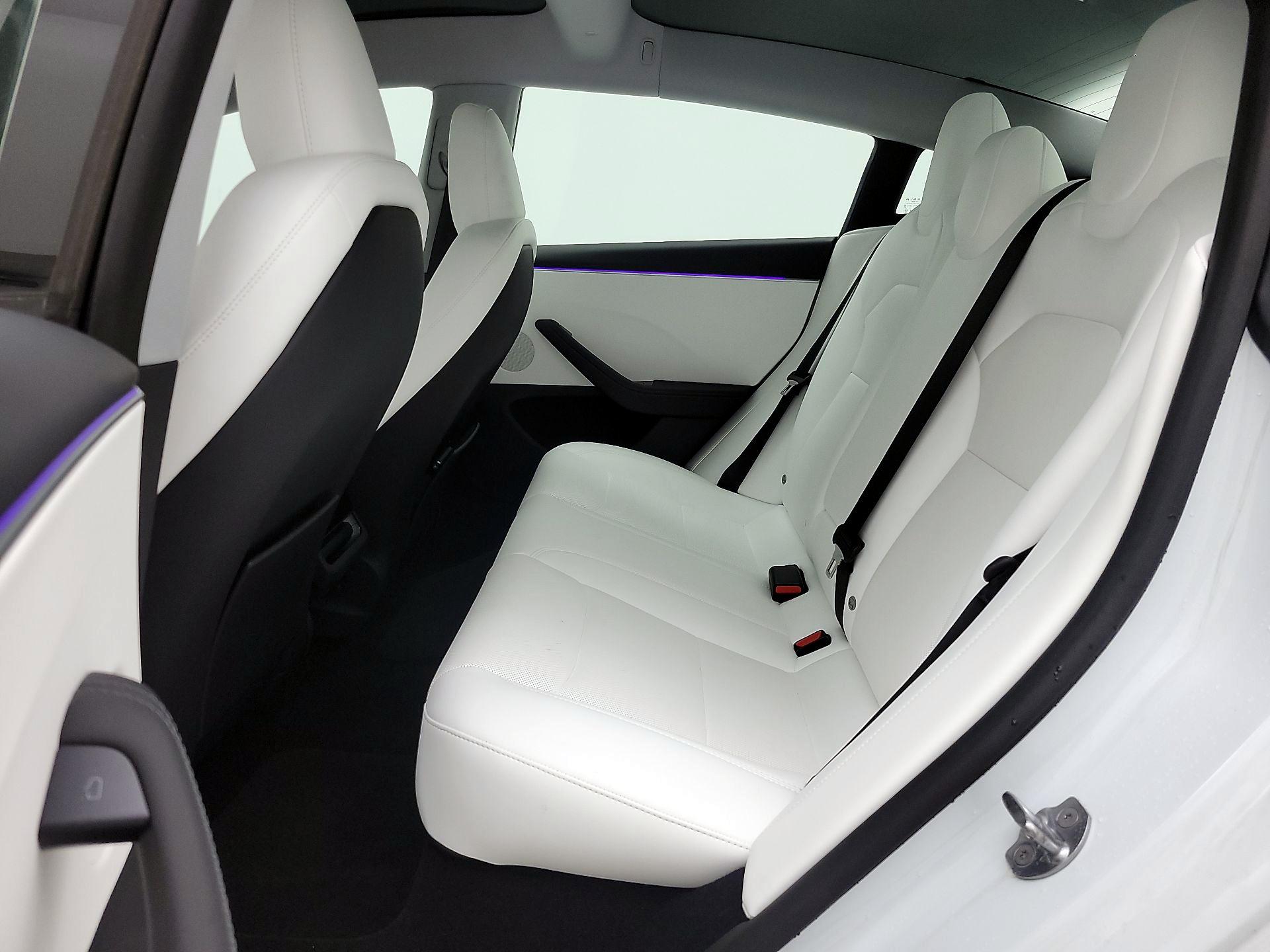 Thumbnail: 2025 Tesla Model 3 - 18