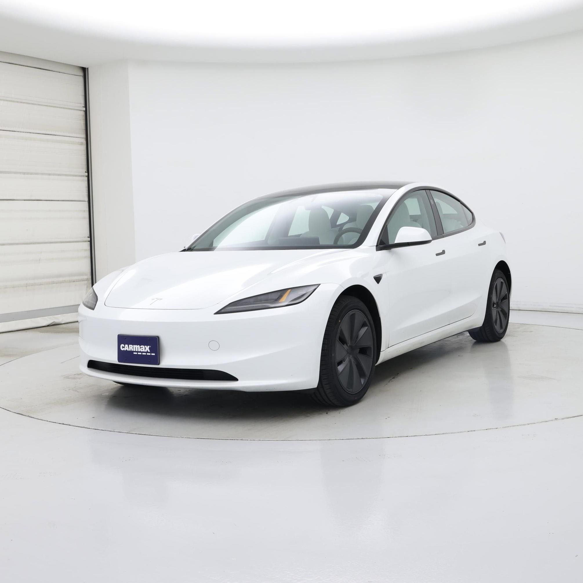 Thumbnail: 2025 Tesla Model 3 - 4
