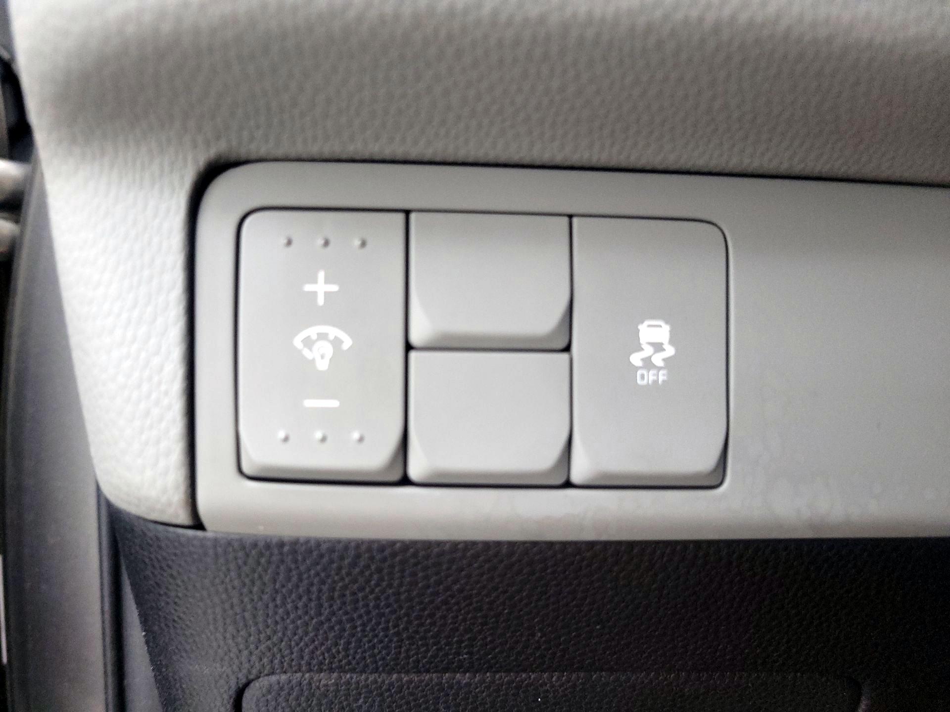 Thumbnail: 2014 Kia Soul - 13