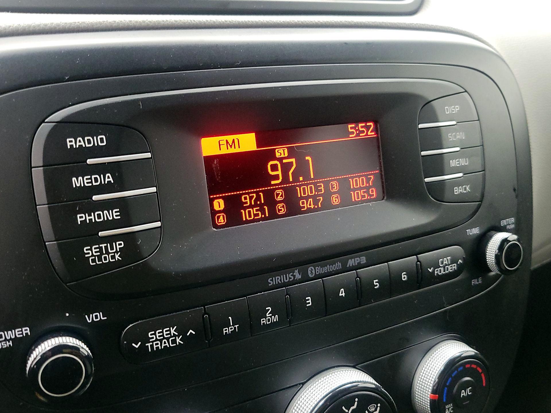 Thumbnail: 2014 Kia Soul - 14