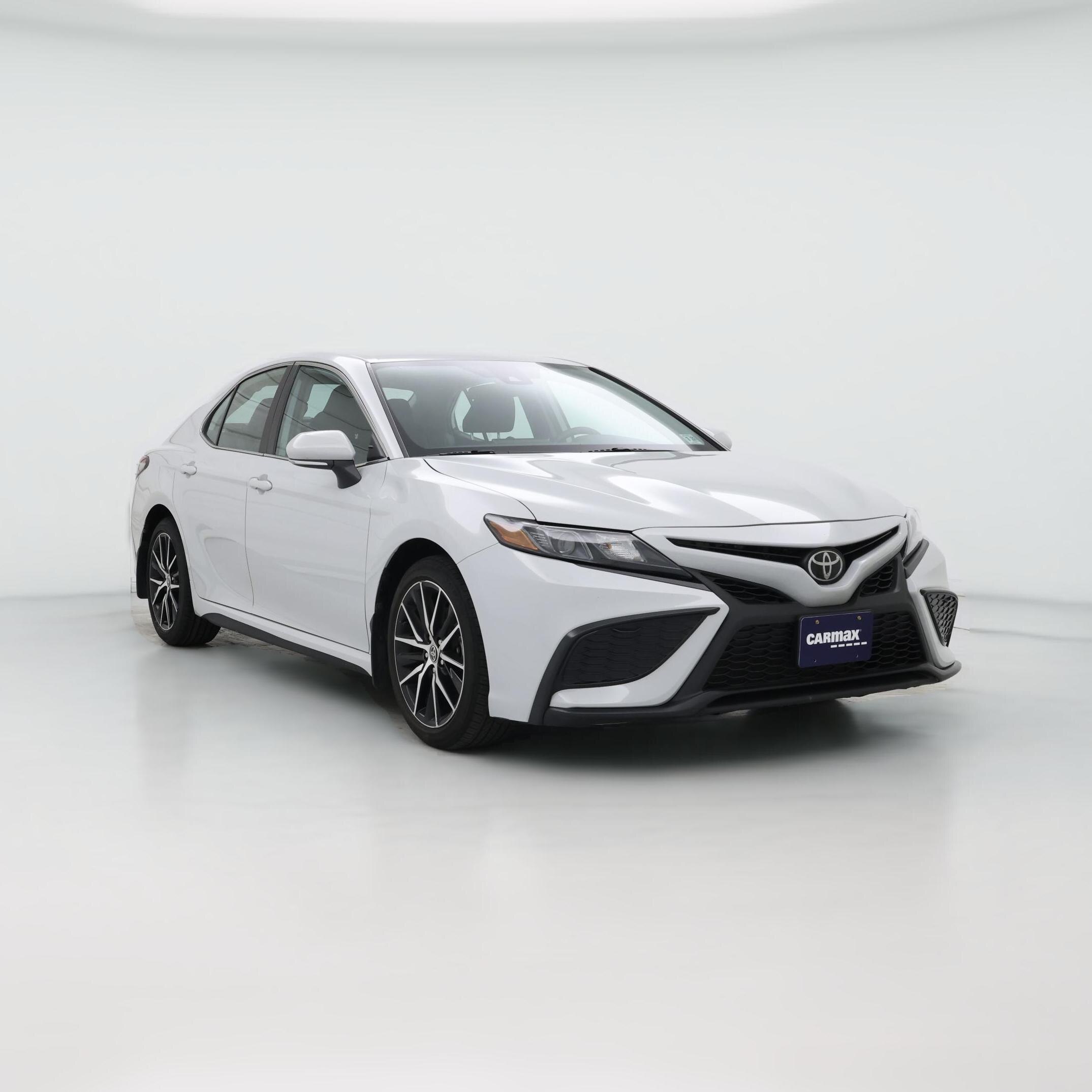 Thumbnail: 2022 Toyota Camry - 1