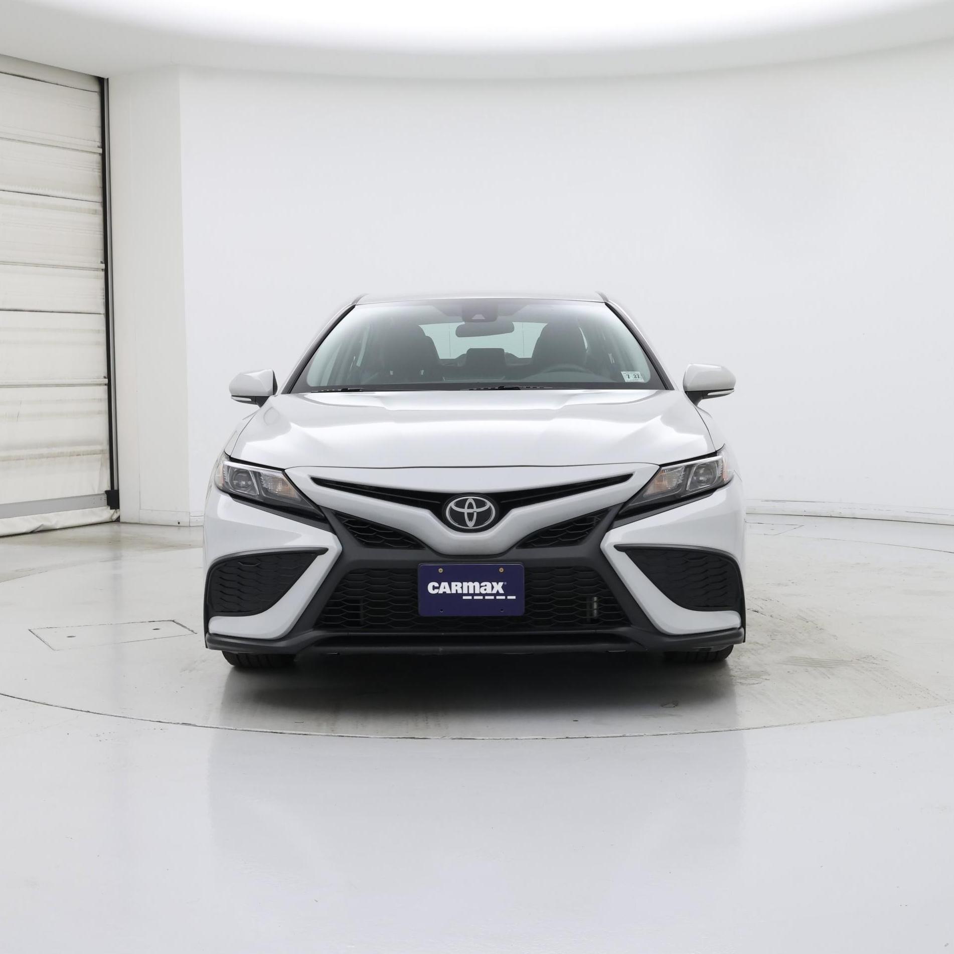 Thumbnail: 2022 Toyota Camry - 5