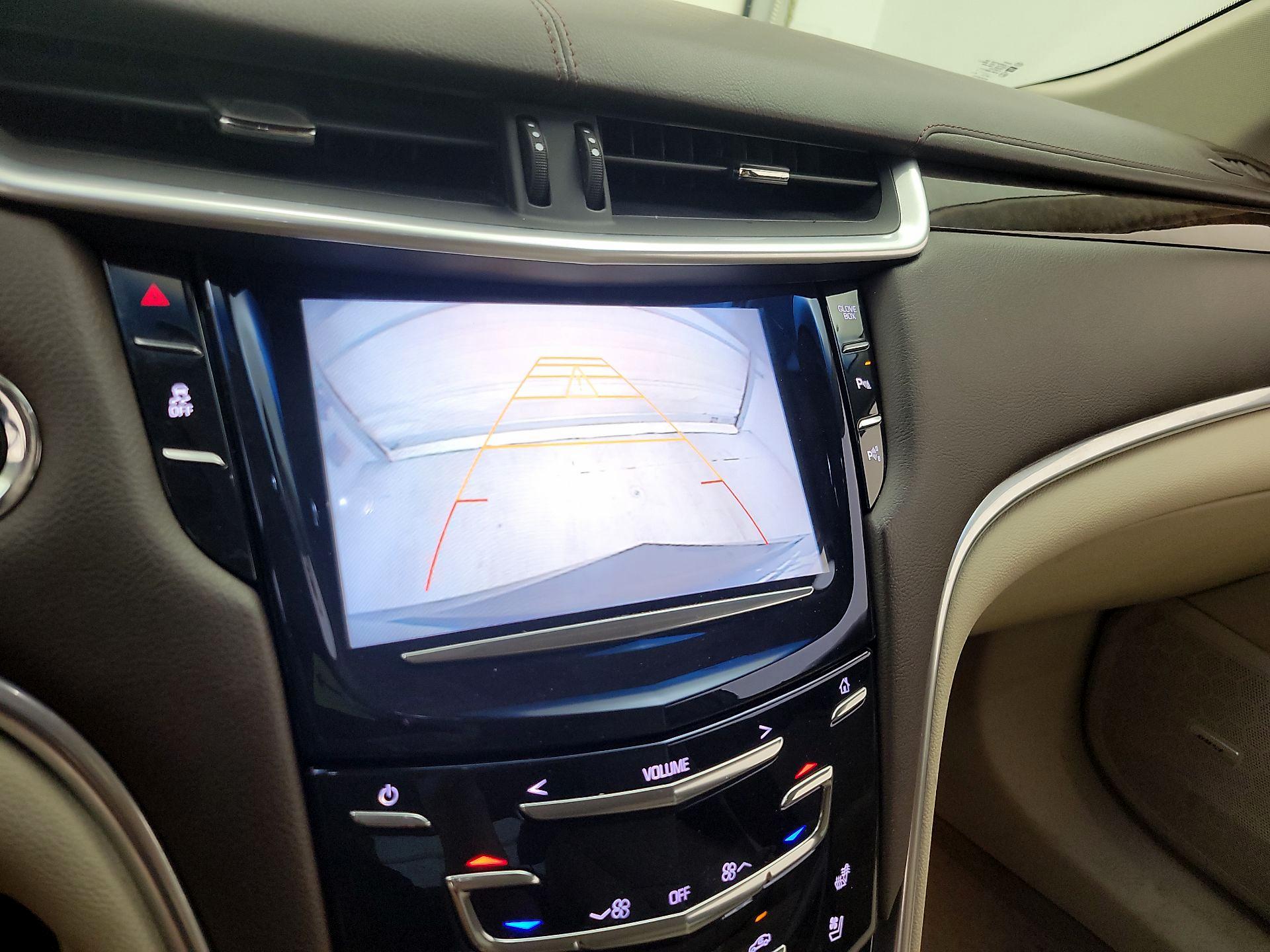 Thumbnail: 2017 Cadillac XTS - 15