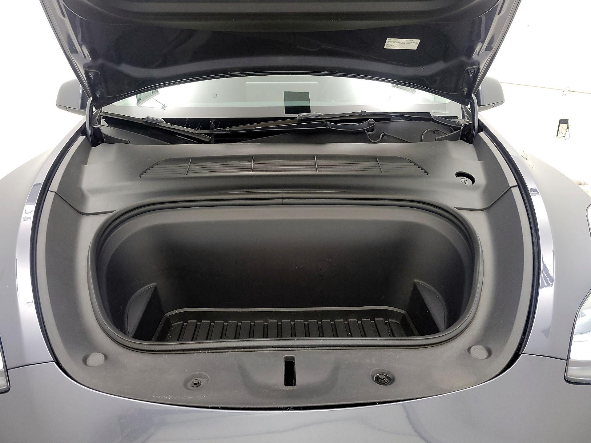 Thumbnail: 2023 Tesla Model Y - 20
