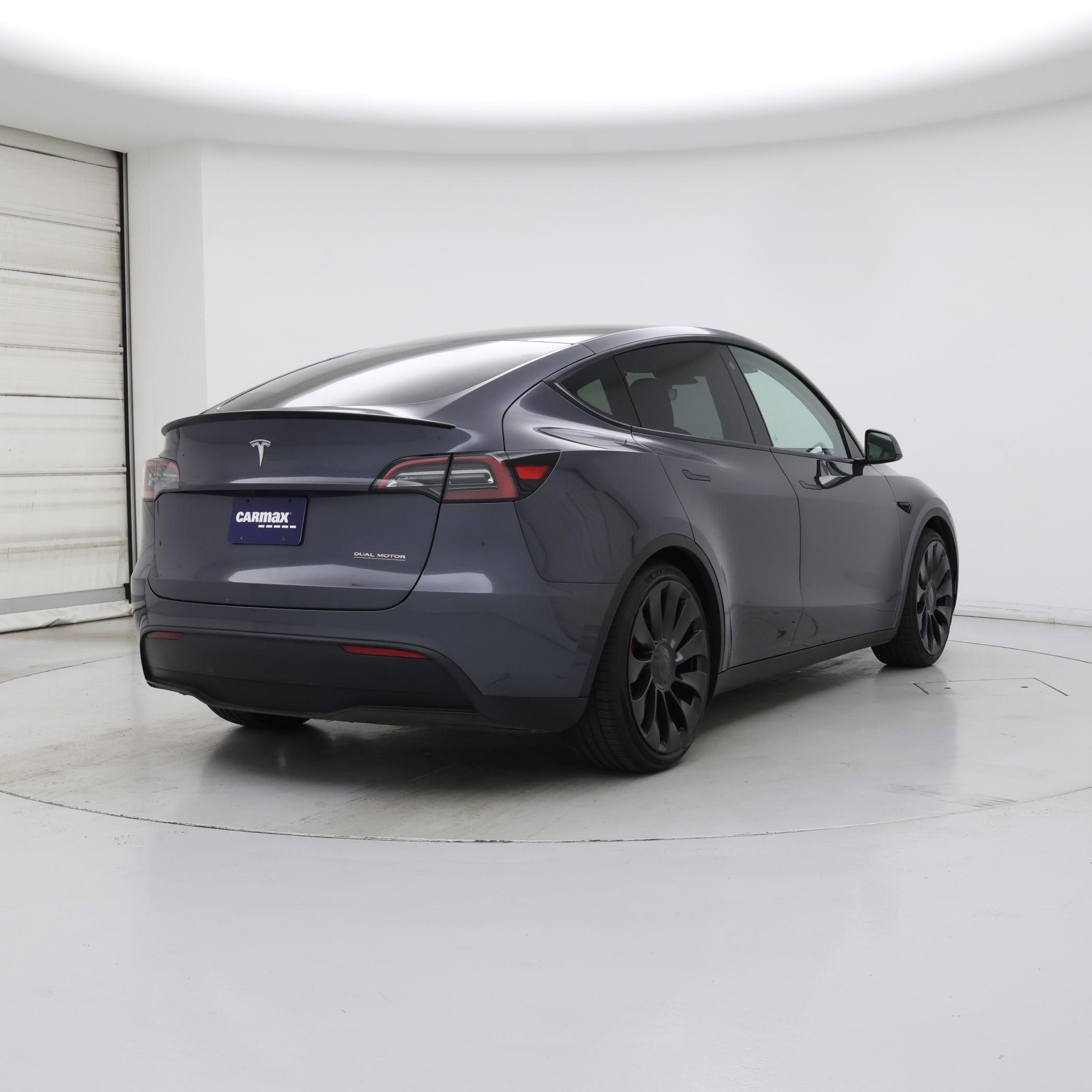 Thumbnail: 2023 Tesla Model Y - 8