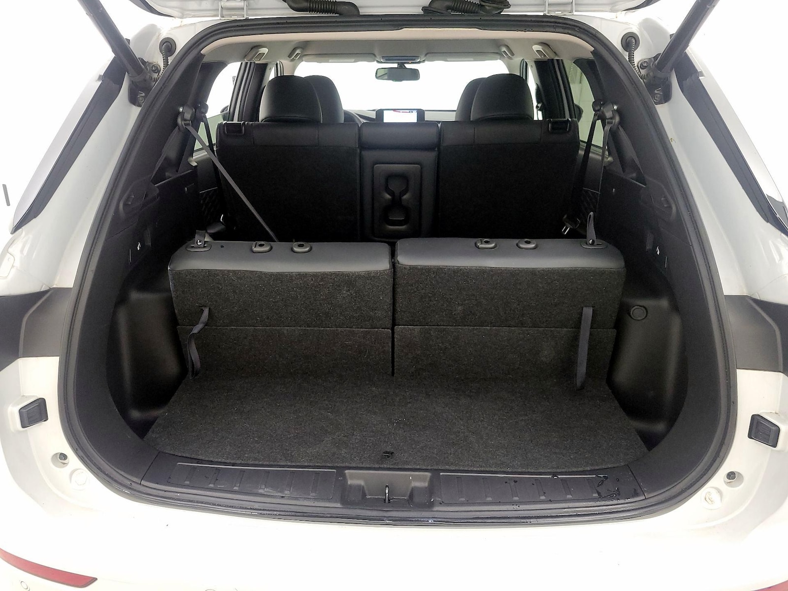 2024 Mitsubishi Outlander SEL - Photo 23