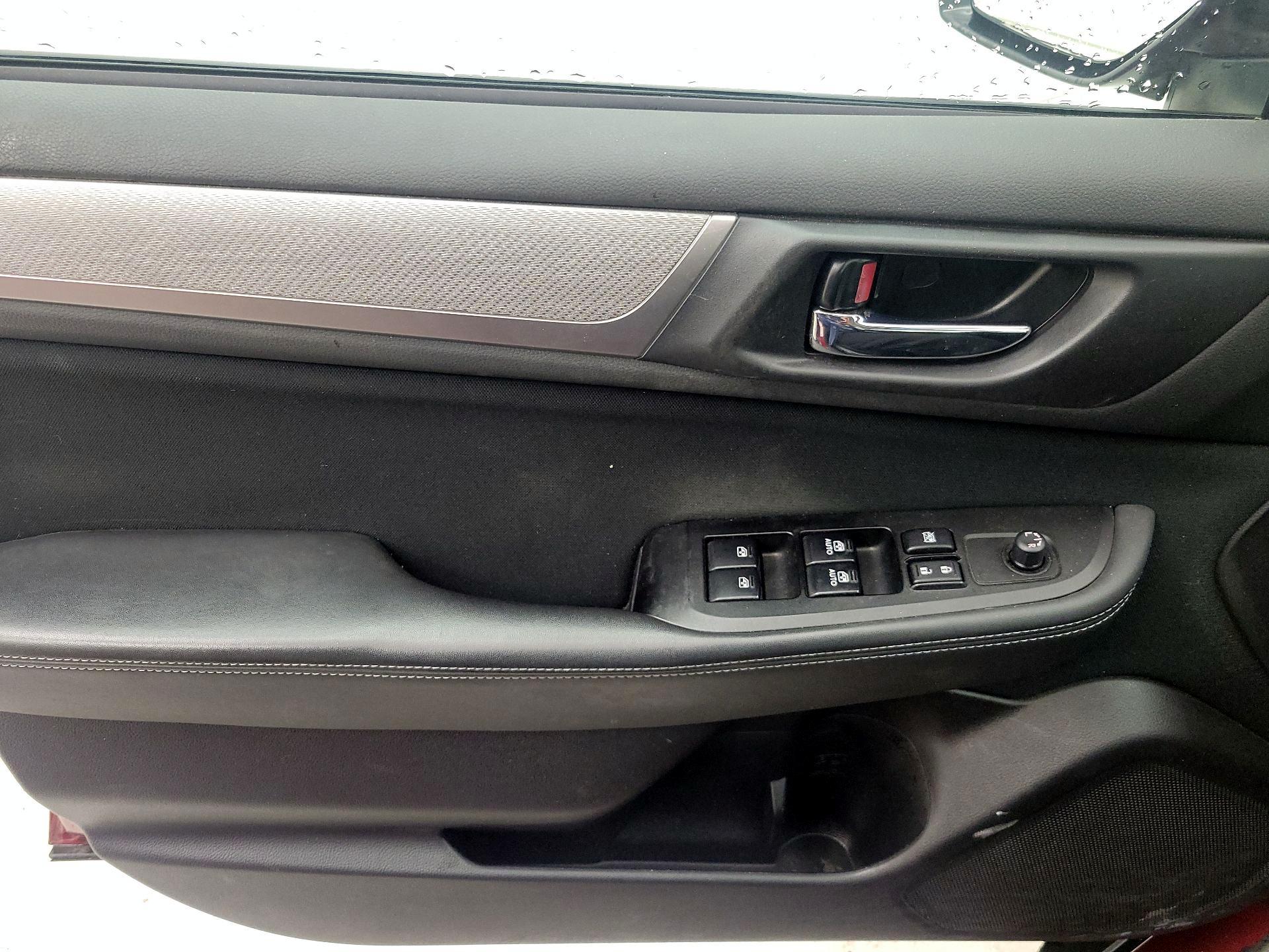 Thumbnail: 2015 Subaru Outback - 12