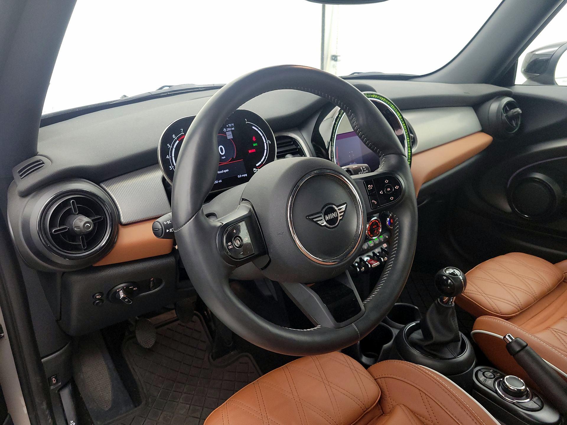 Thumbnail: 2024 MINI Cooper - 9