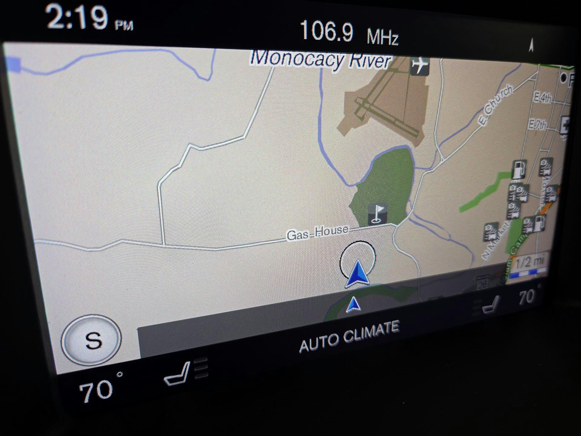 Thumbnail: 2016 Volvo V60 - 14