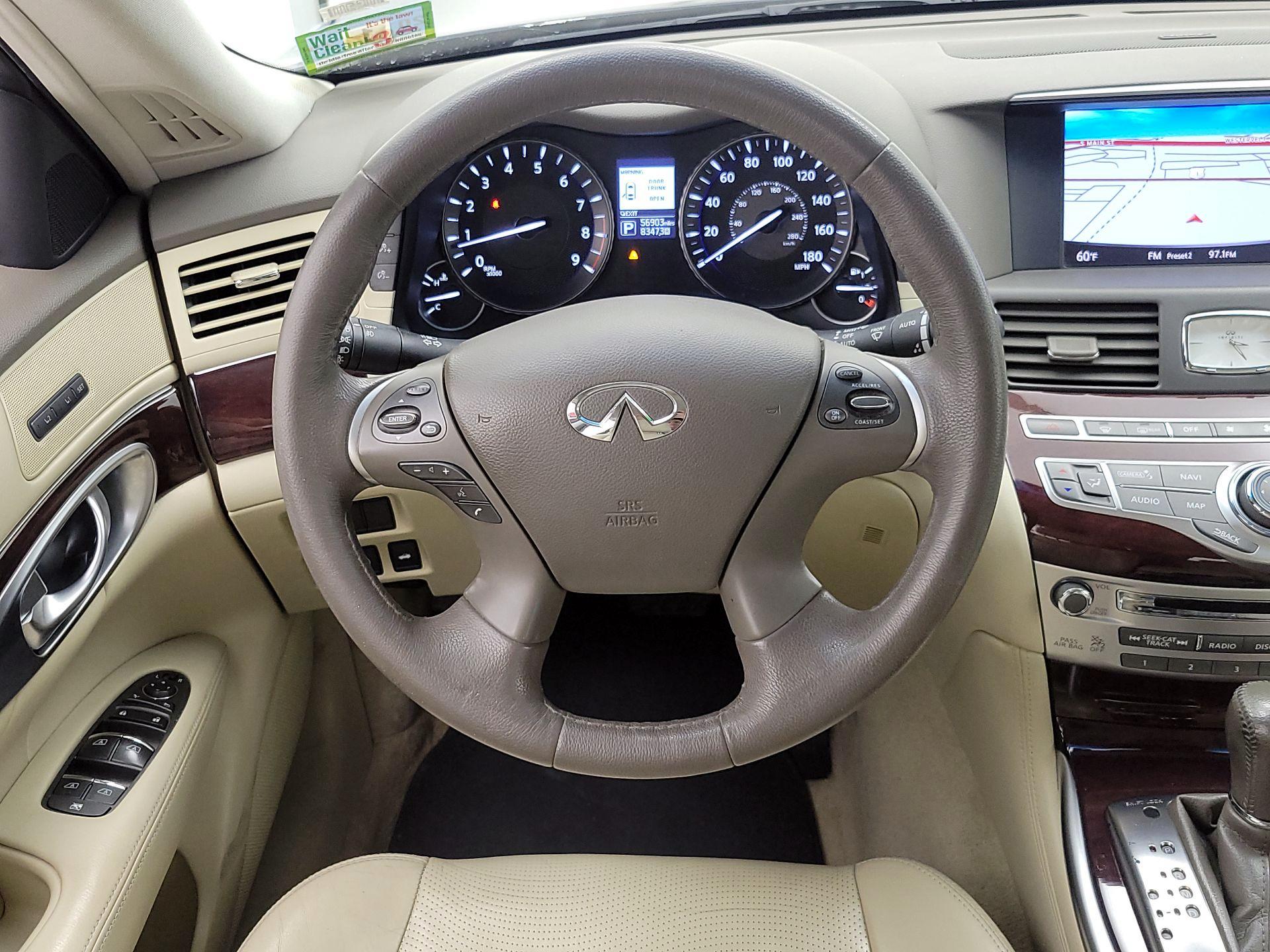 Thumbnail: 2018 INFINITI Q70 - 10