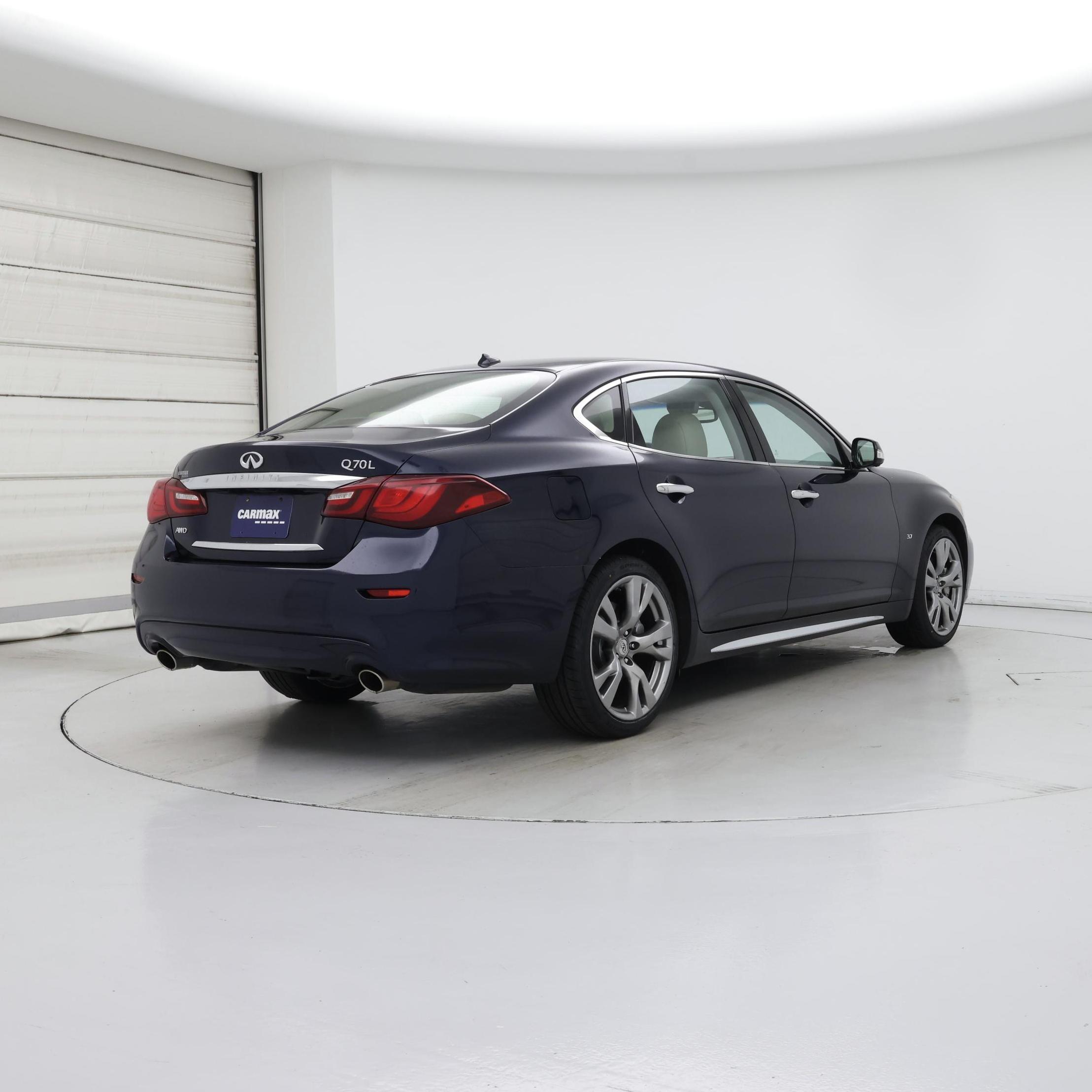 Thumbnail: 2018 INFINITI Q70 - 8