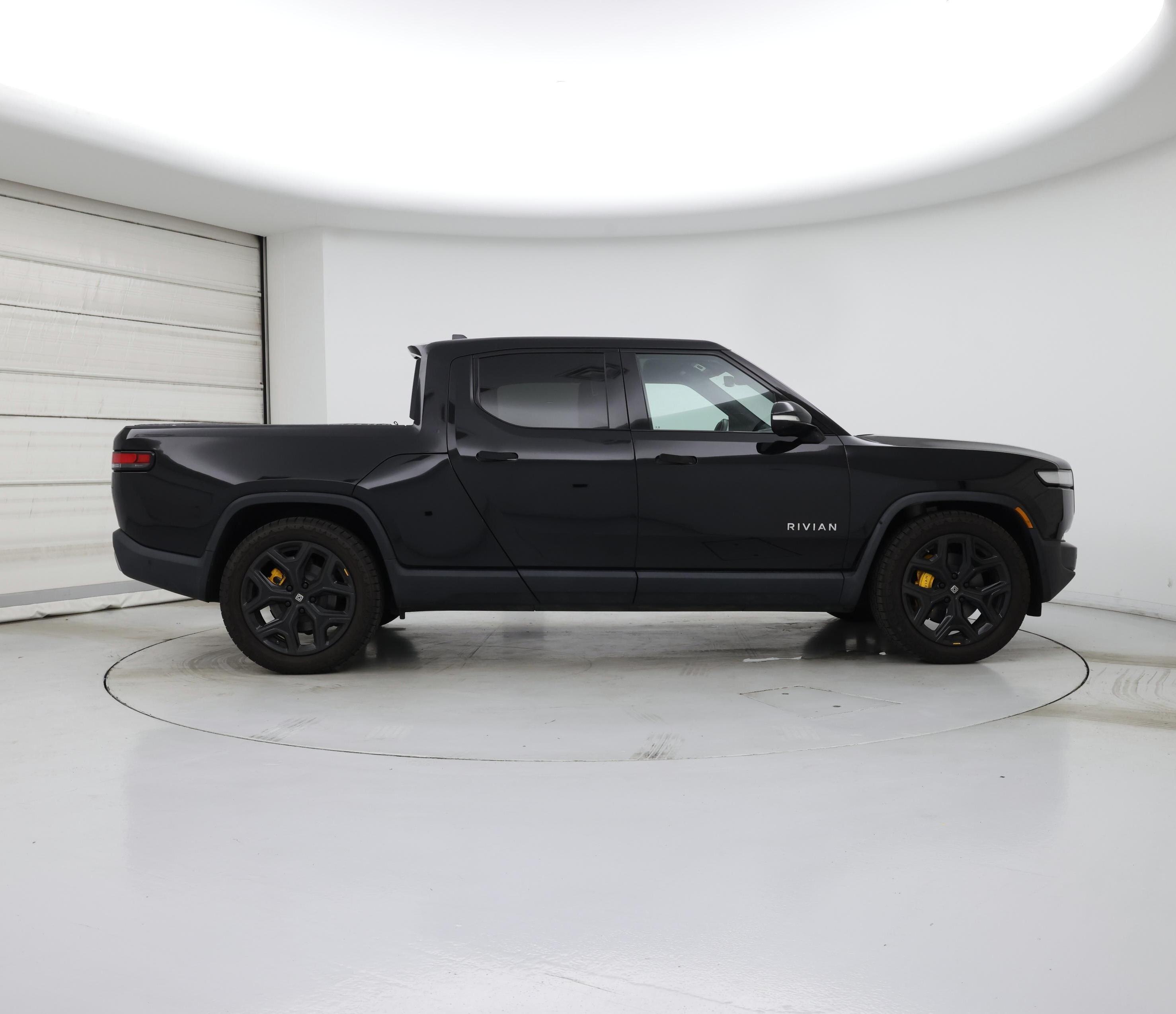 Thumbnail: 2023 Rivian R1T - 7
