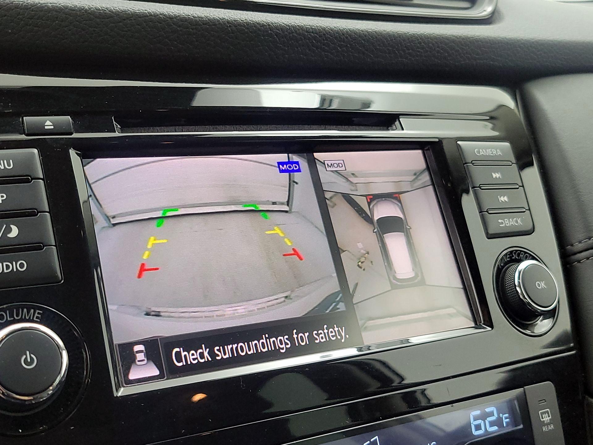 Thumbnail: 2019 Nissan Rogue - 15