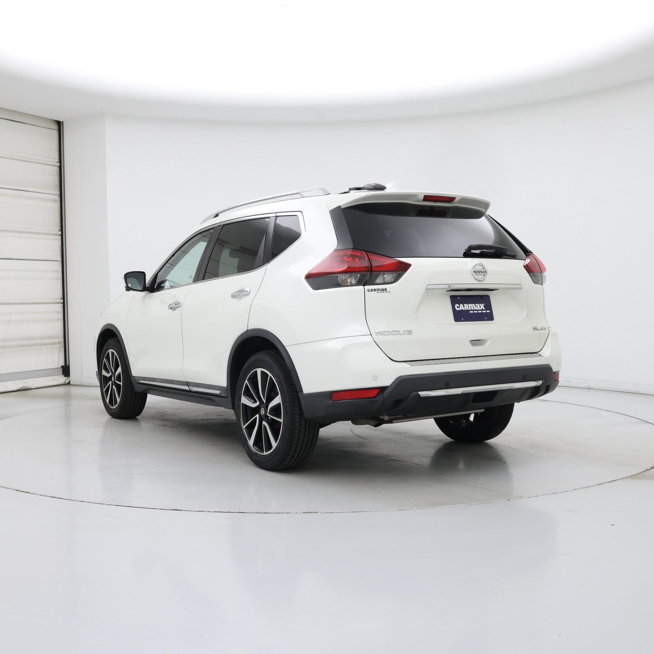 Thumbnail: 2019 Nissan Rogue - 2