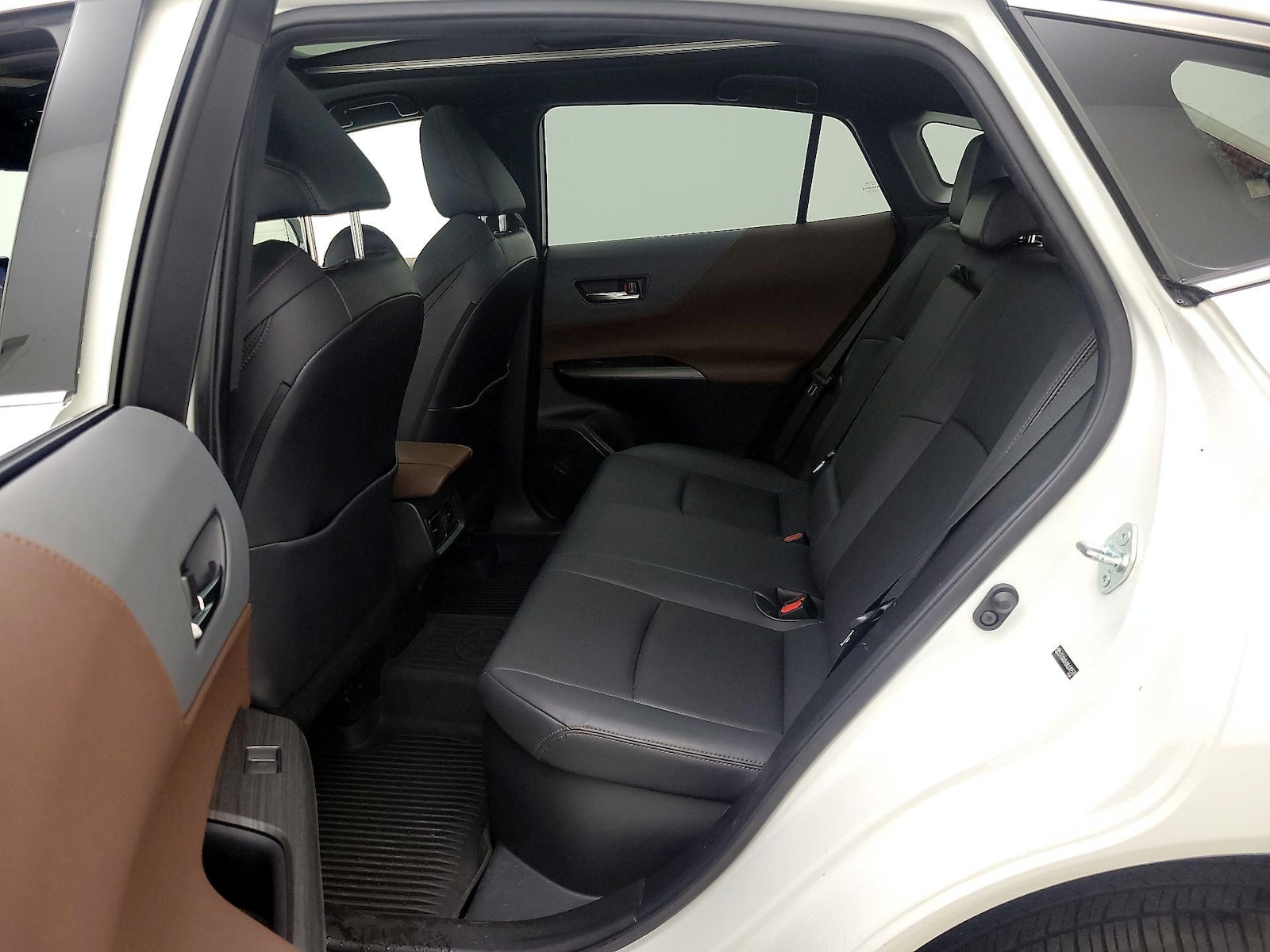 2021 Toyota Venza Limited - Photo 22