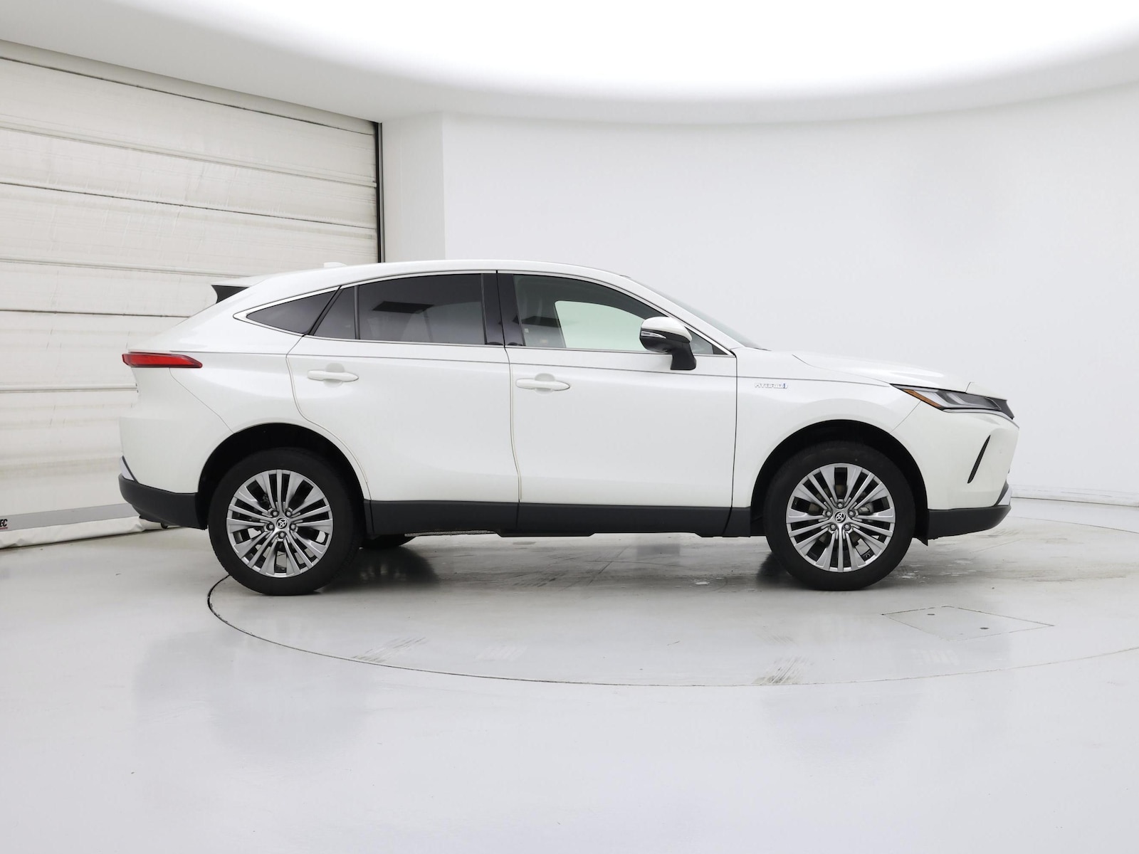 2021 Toyota Venza Limited - Photo 8