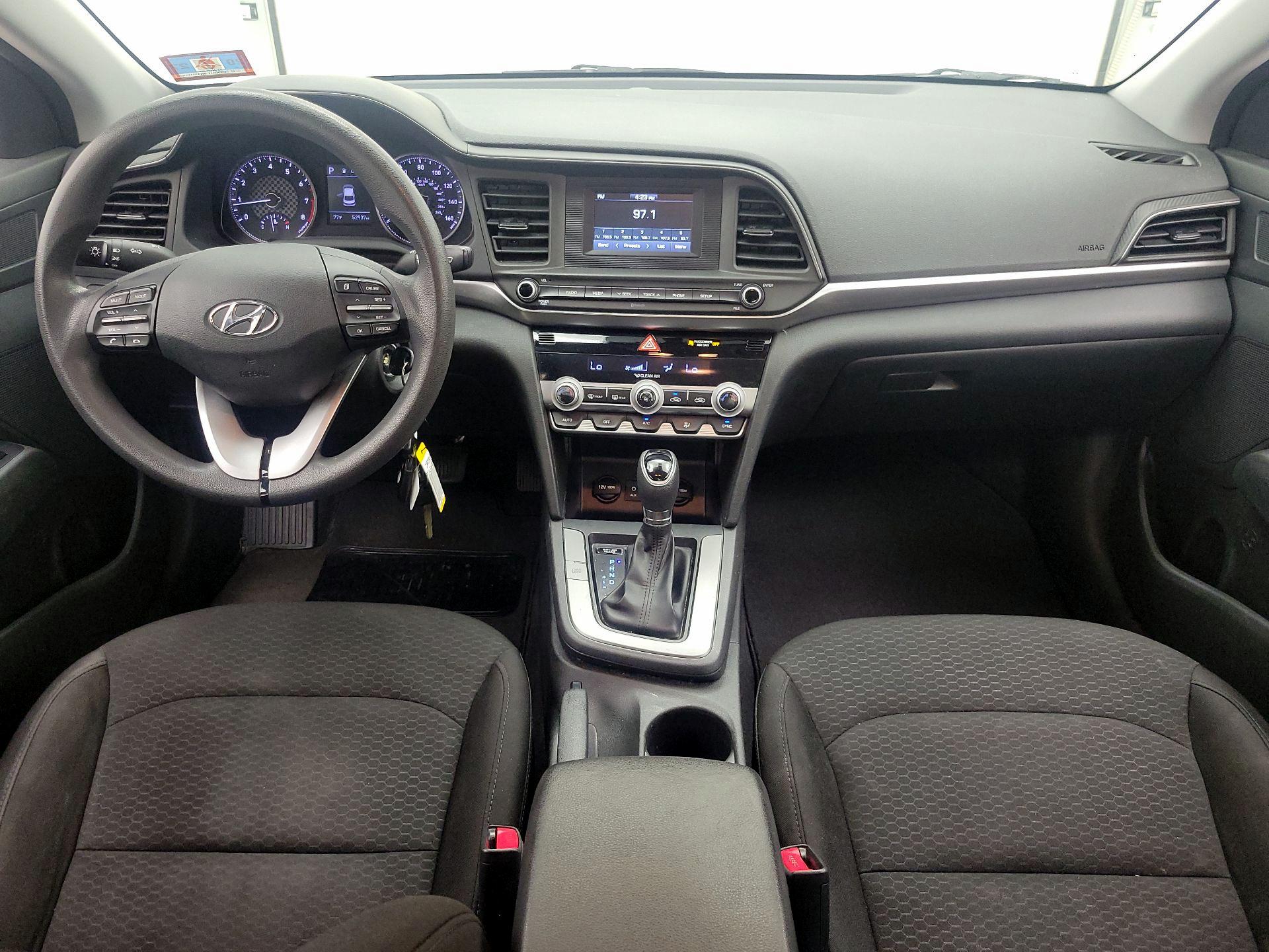 Thumbnail: 2020 Hyundai Elantra - 9