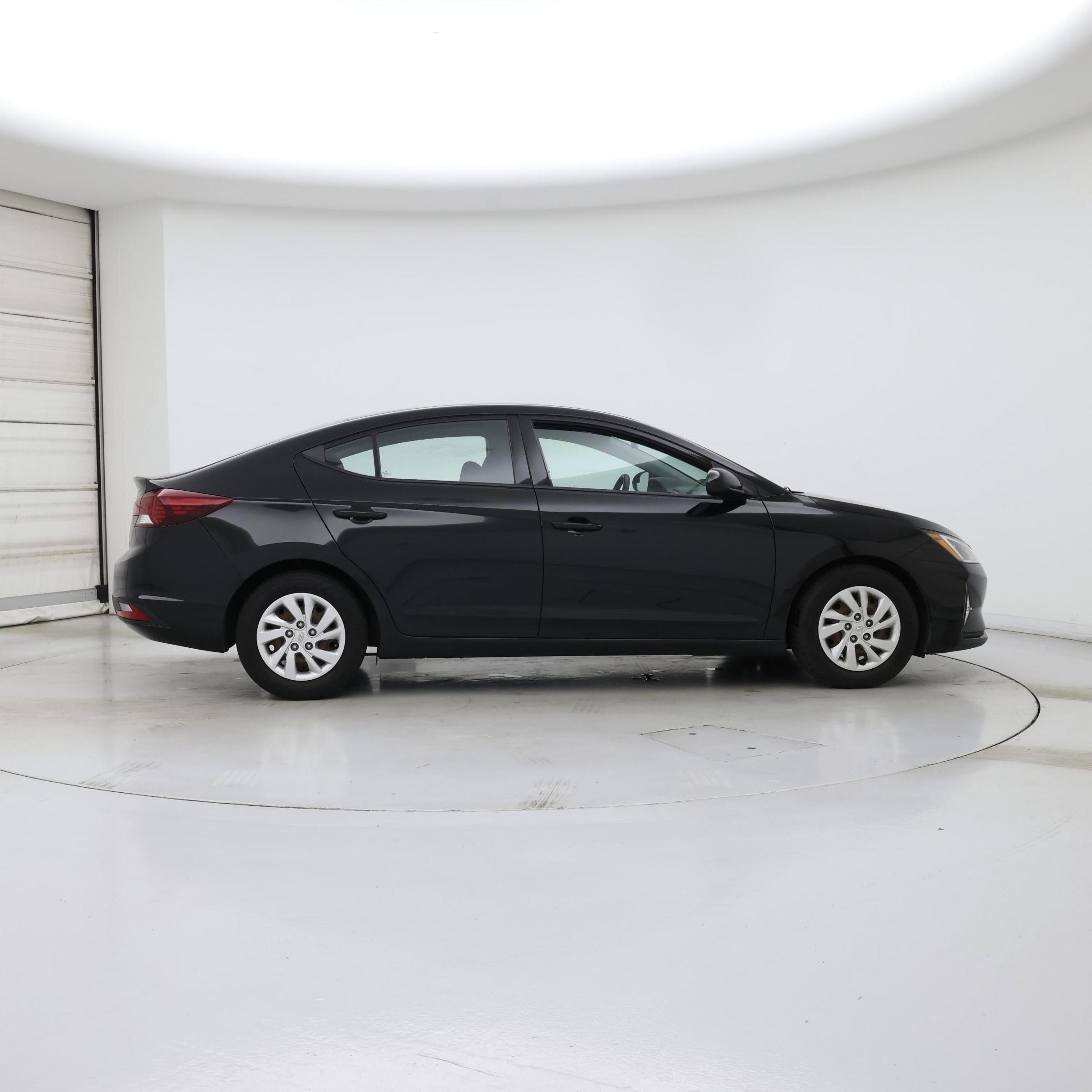 Thumbnail: 2020 Hyundai Elantra - 7