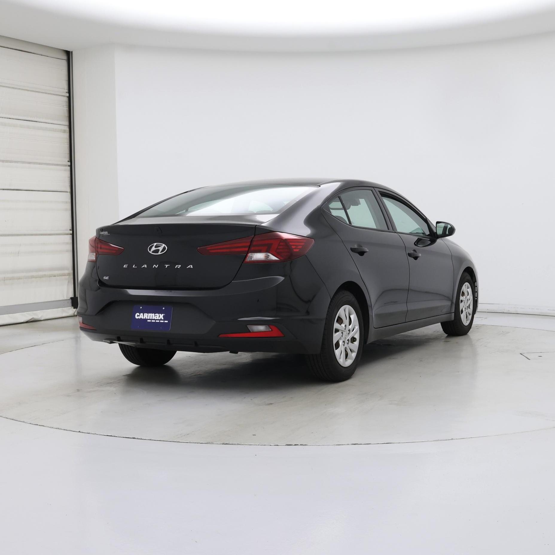 Thumbnail: 2020 Hyundai Elantra - 8