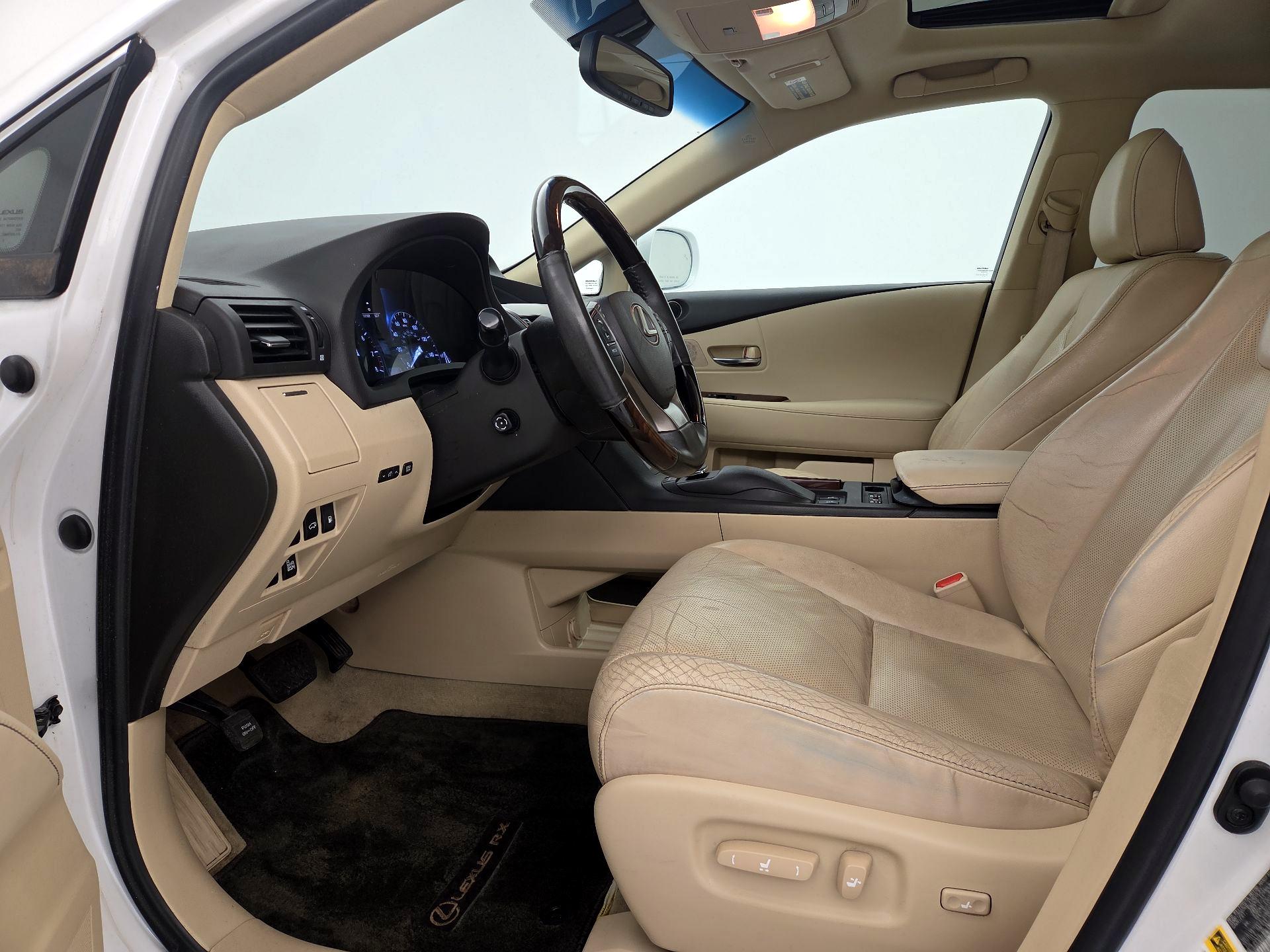 Thumbnail: 2015 Lexus RX - 11