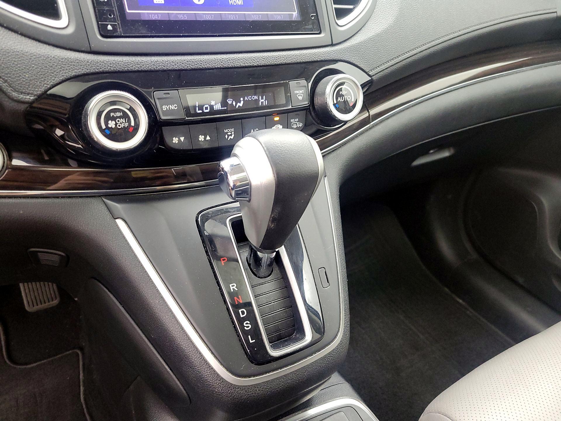 Thumbnail: 2016 Honda CR-V - 17