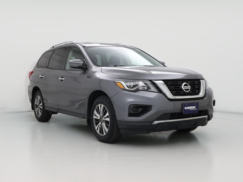 2018 Nissan Pathfinder SV