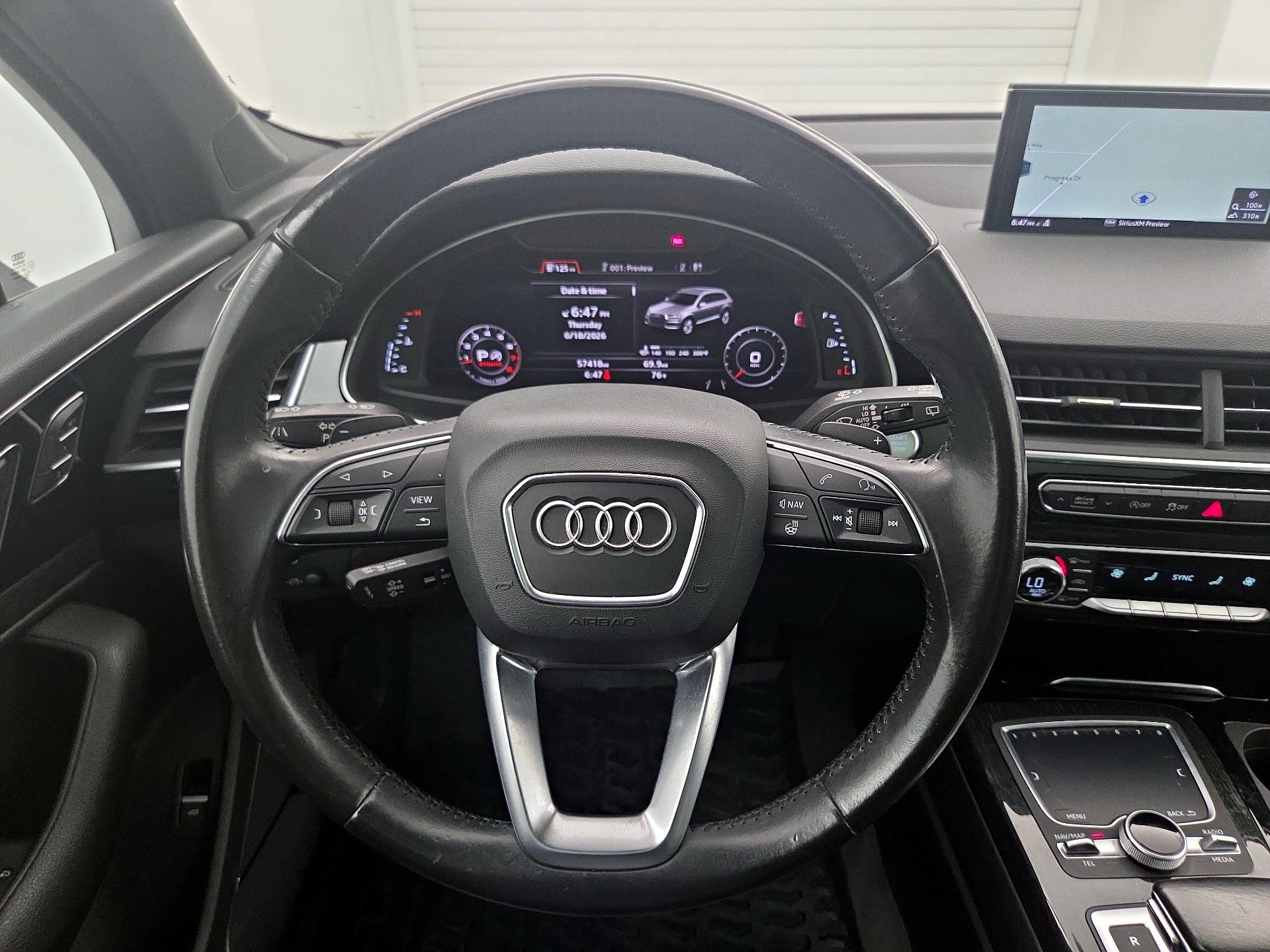 Thumbnail: 2017 Audi Q7 - 10