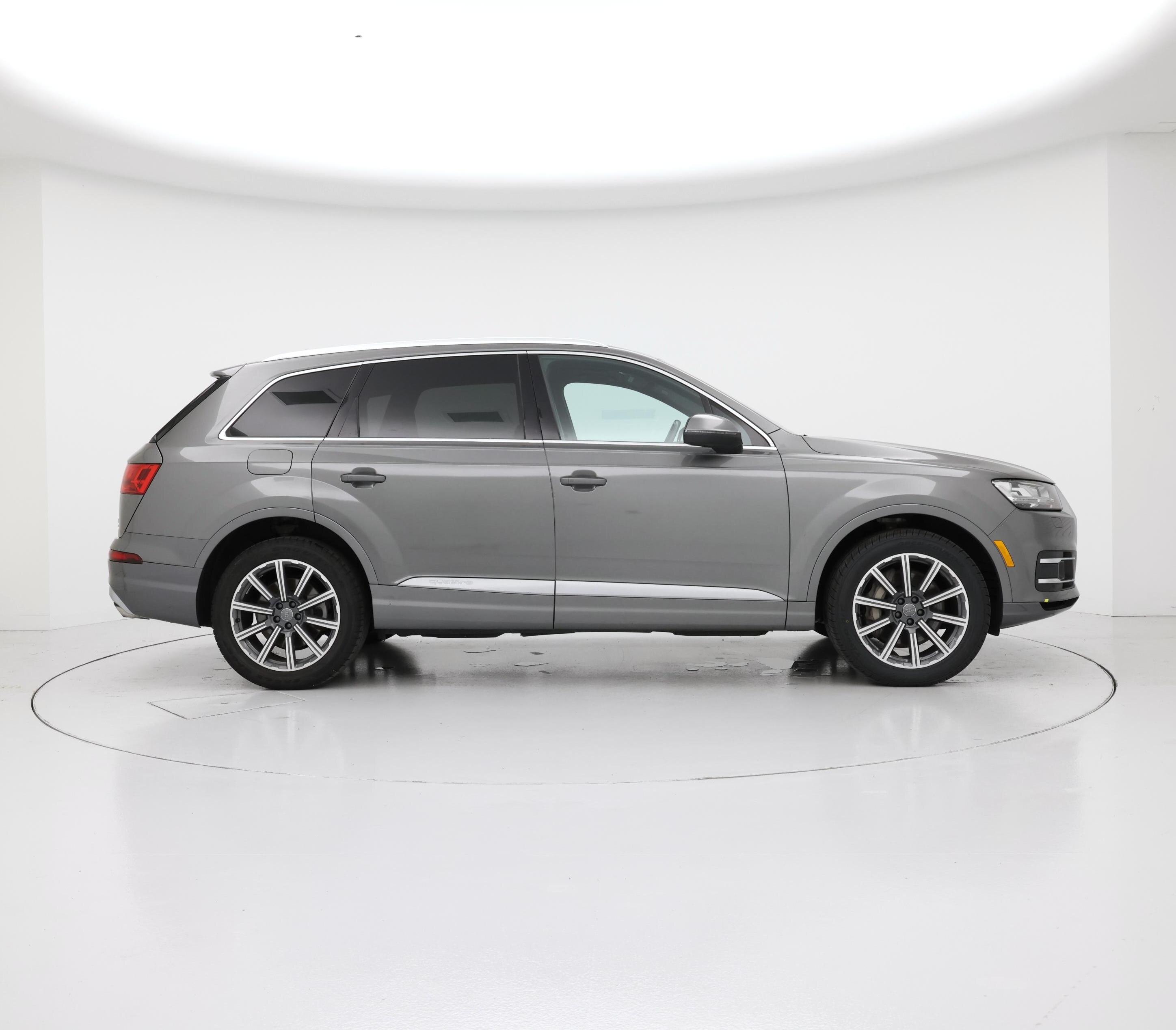 Thumbnail: 2017 Audi Q7 - 7