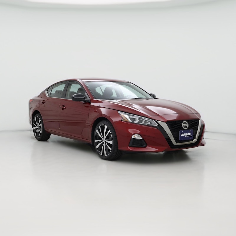 2022 Nissan Altima SR
