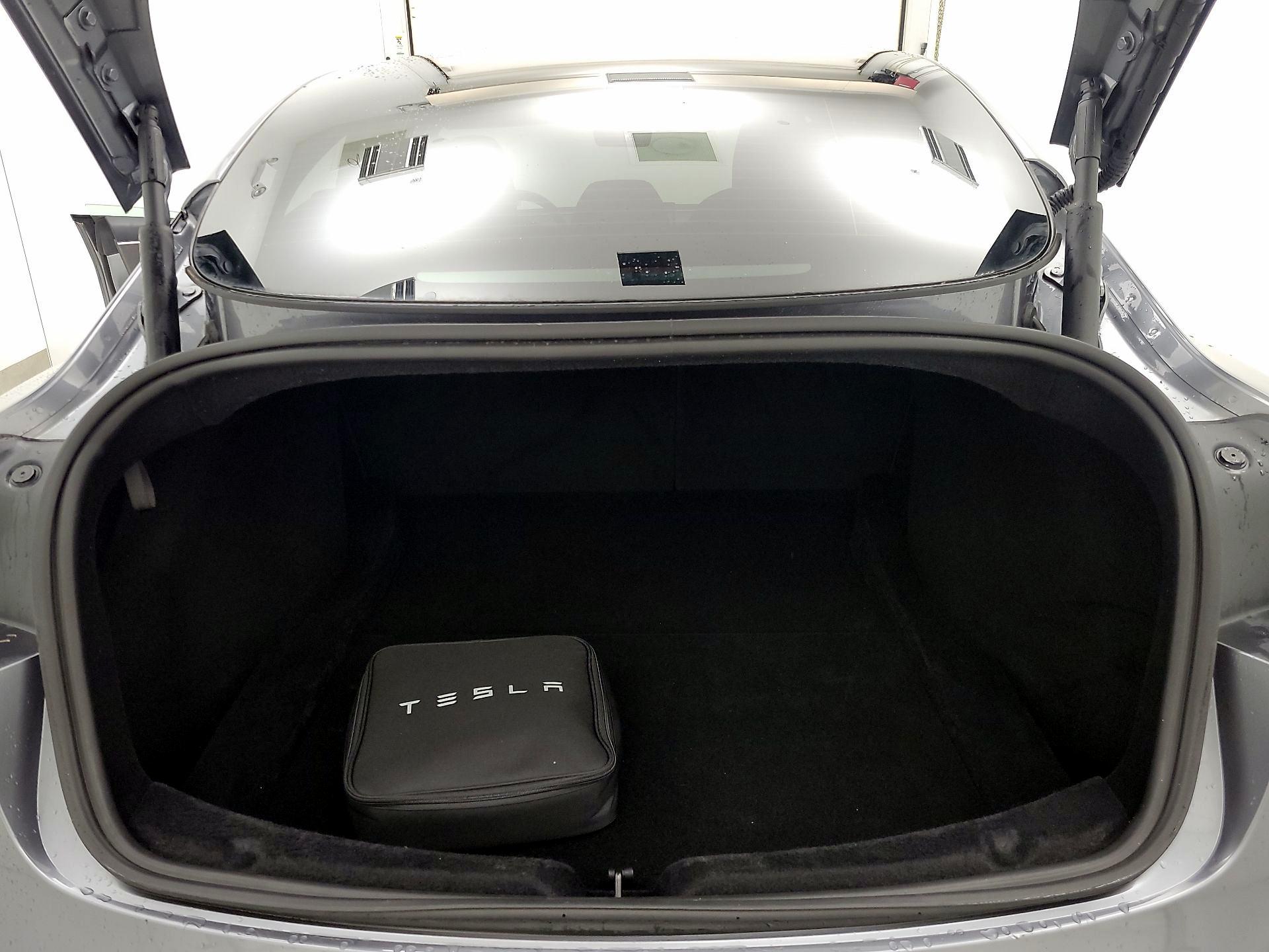 Thumbnail: 2024 Tesla Model 3 - 18
