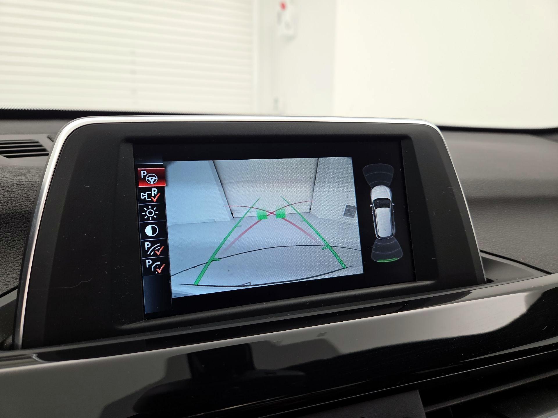 Thumbnail: 2016 BMW X1 - 15