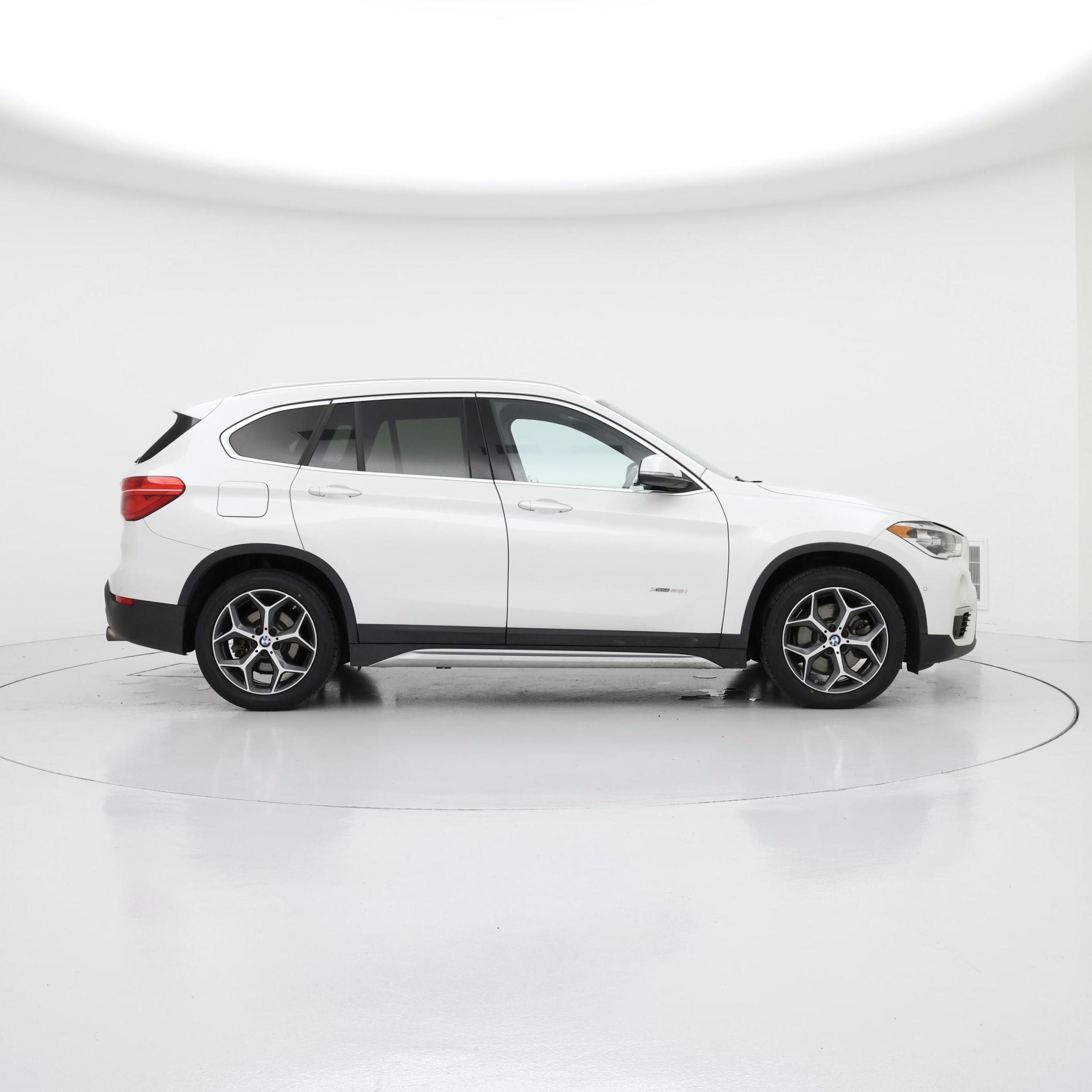Thumbnail: 2016 BMW X1 - 7