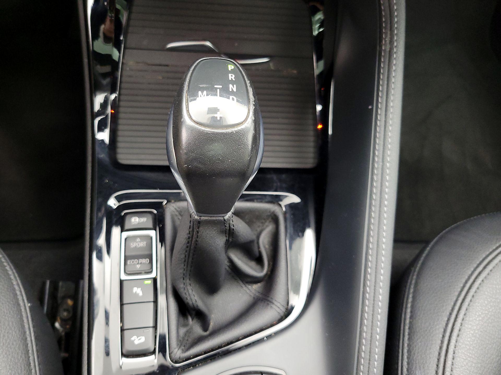 Thumbnail: 2016 BMW X1 - 18