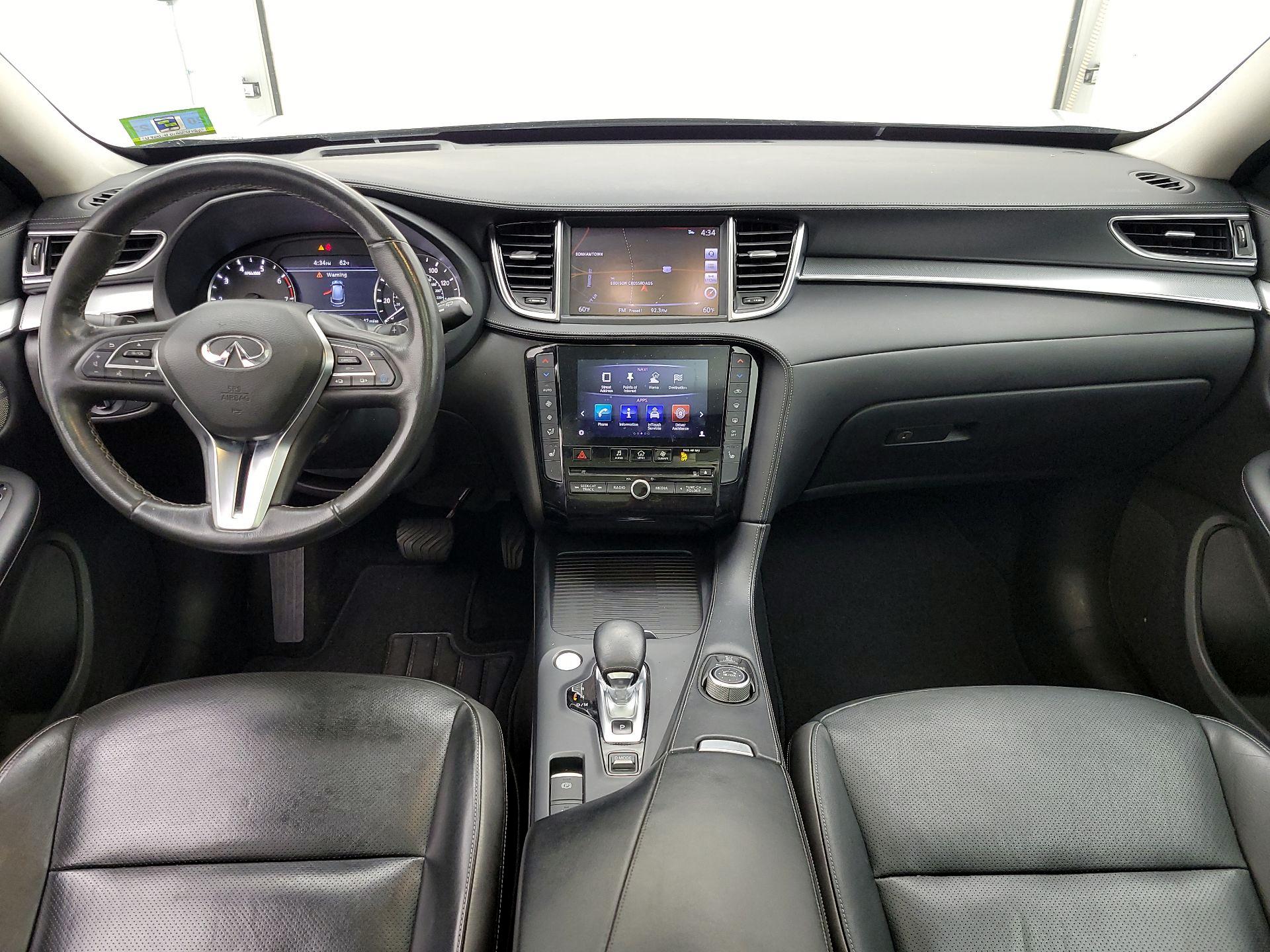 Thumbnail: 2019 INFINITI QX50 - 9