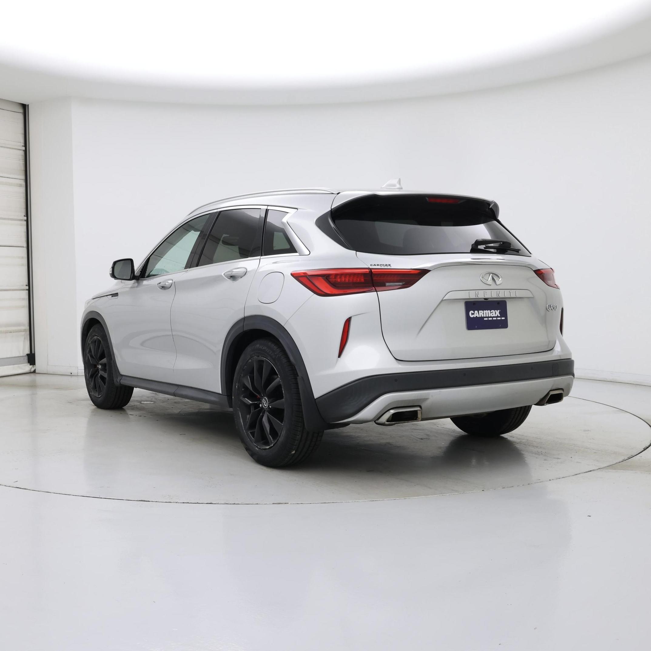Thumbnail: 2019 INFINITI QX50 - 2