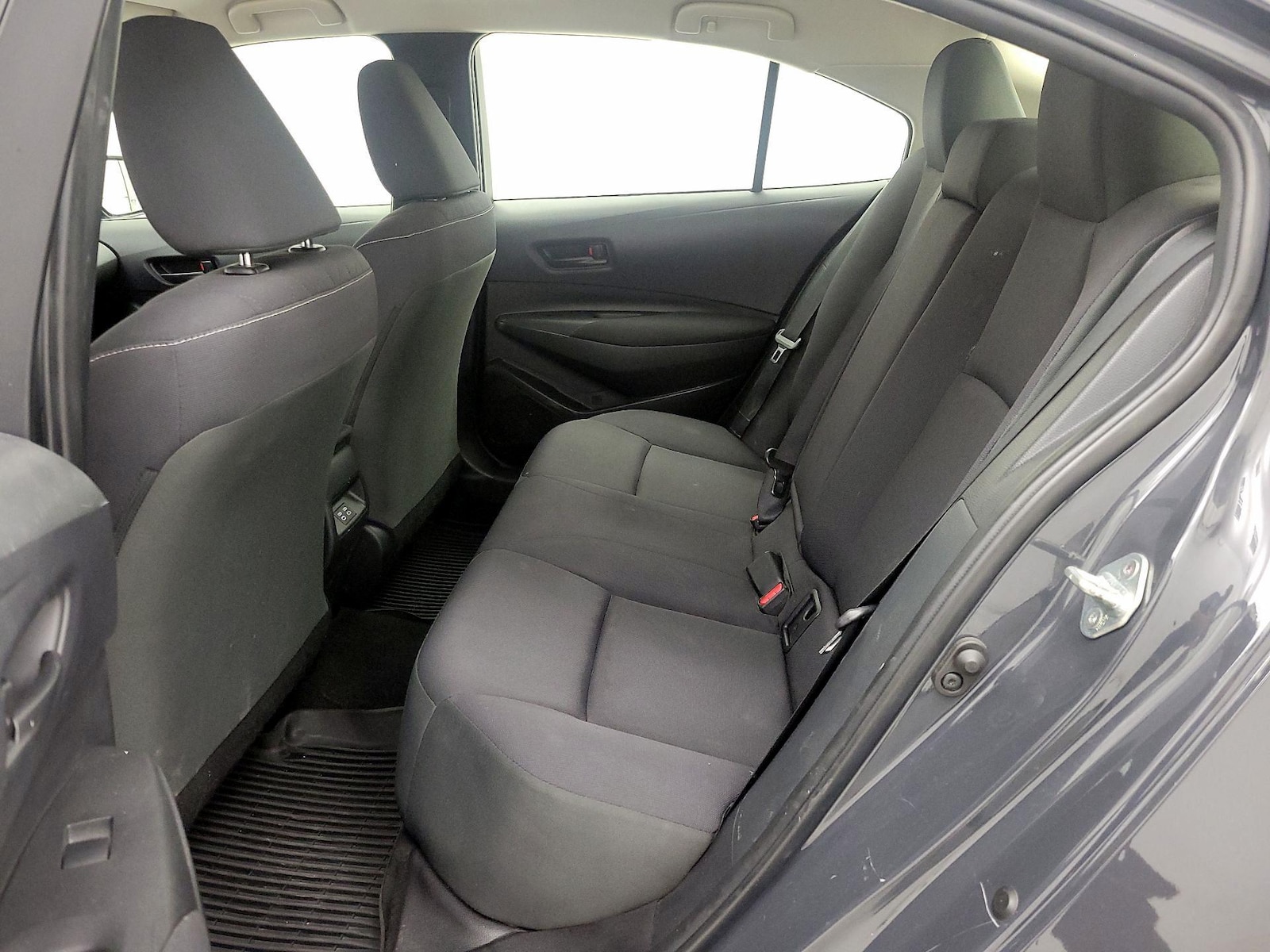2023 Toyota Corolla LE - Photo 20