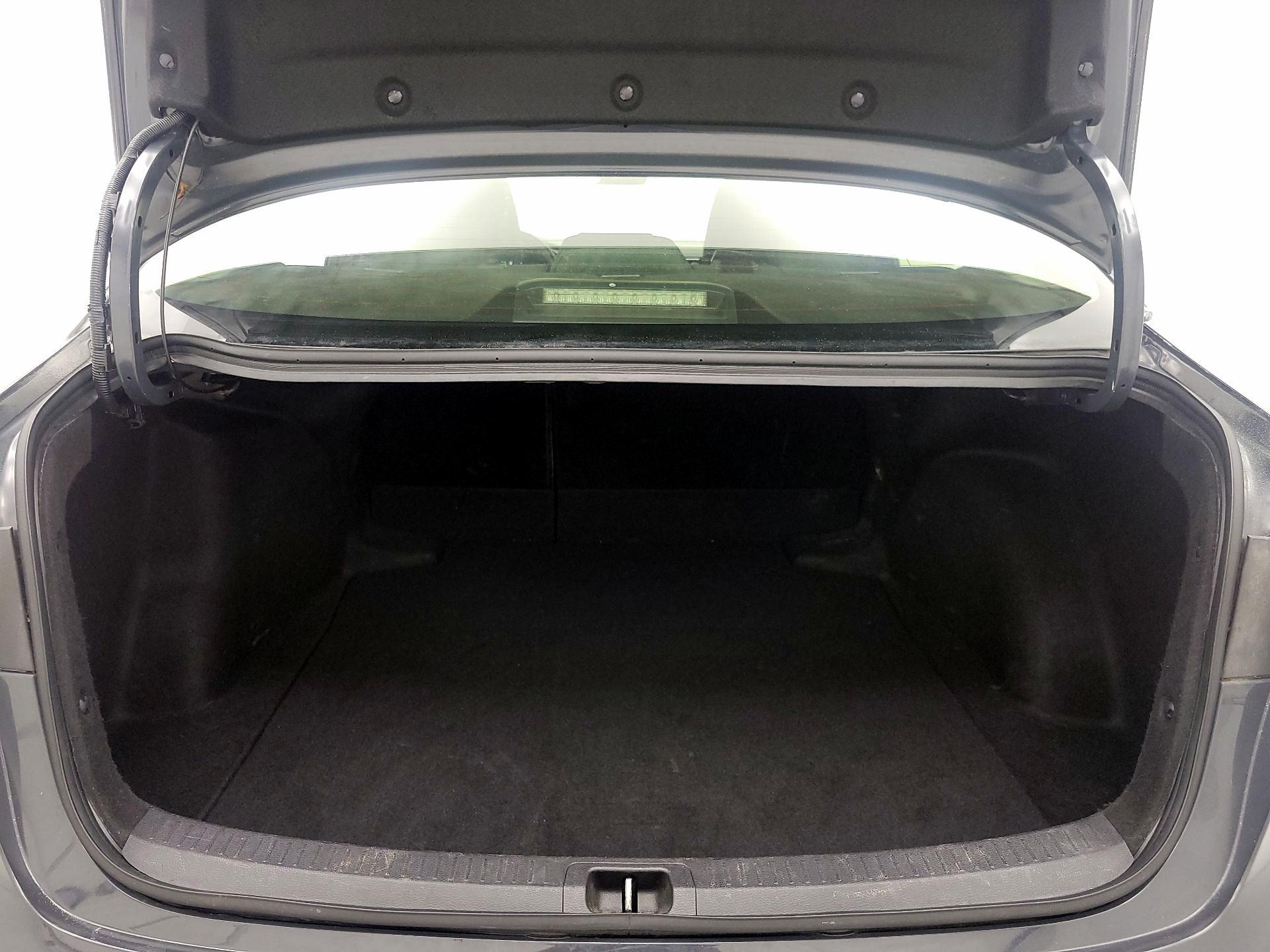 Thumbnail: 2023 Toyota Corolla - 20