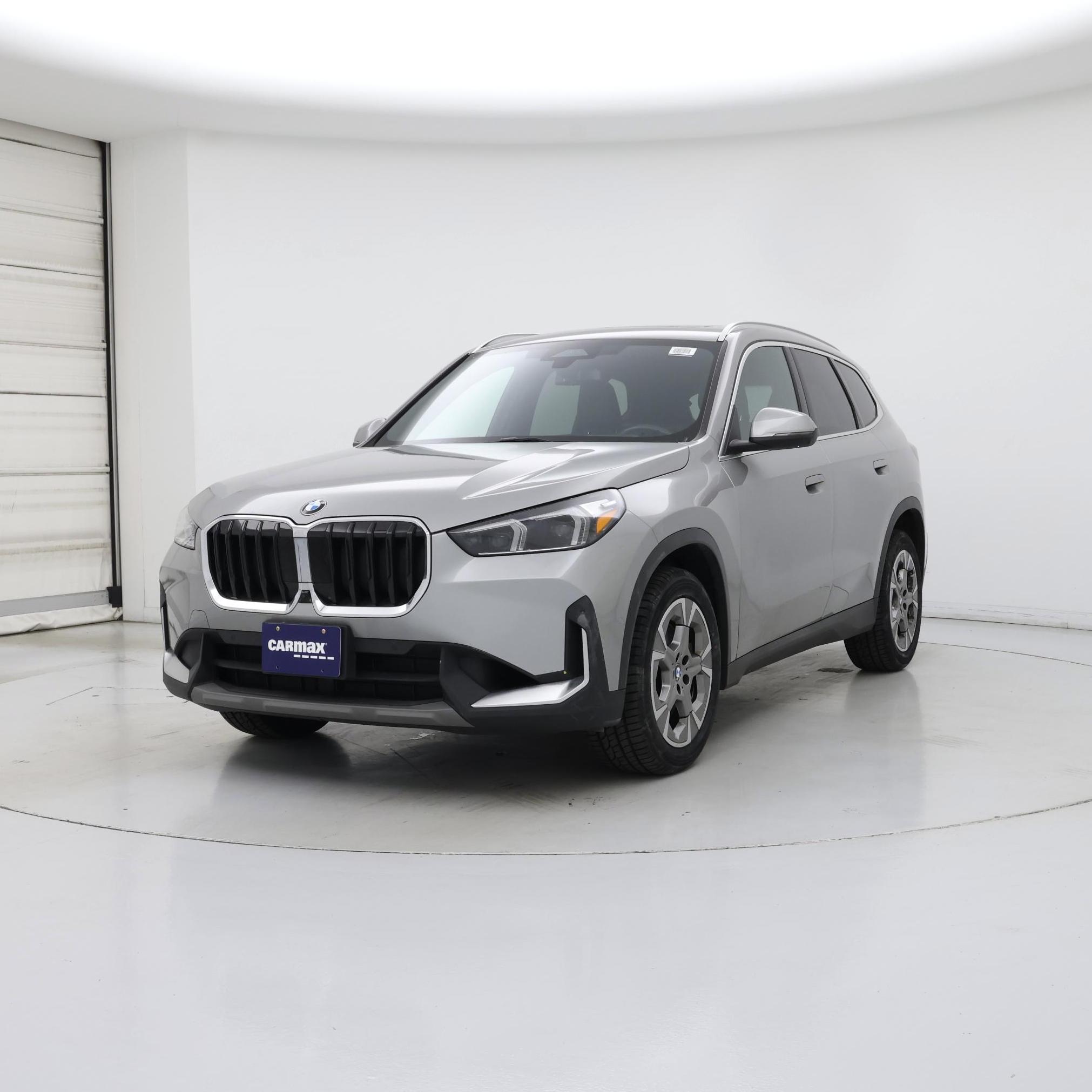 Thumbnail: 2023 BMW X1 - 4