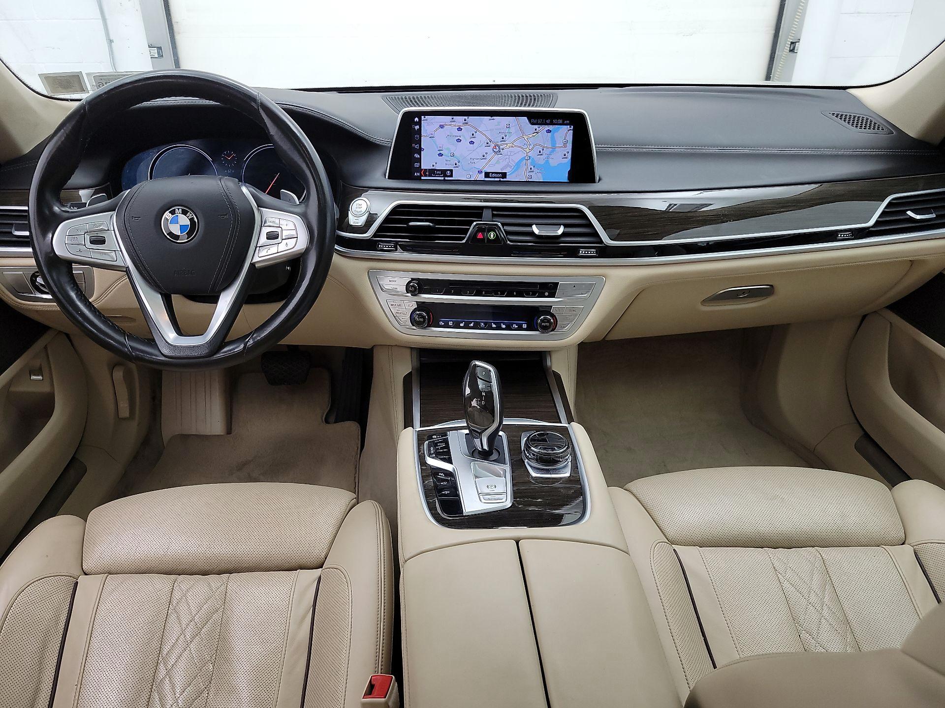 Thumbnail: 2019 BMW 7 Series - 9