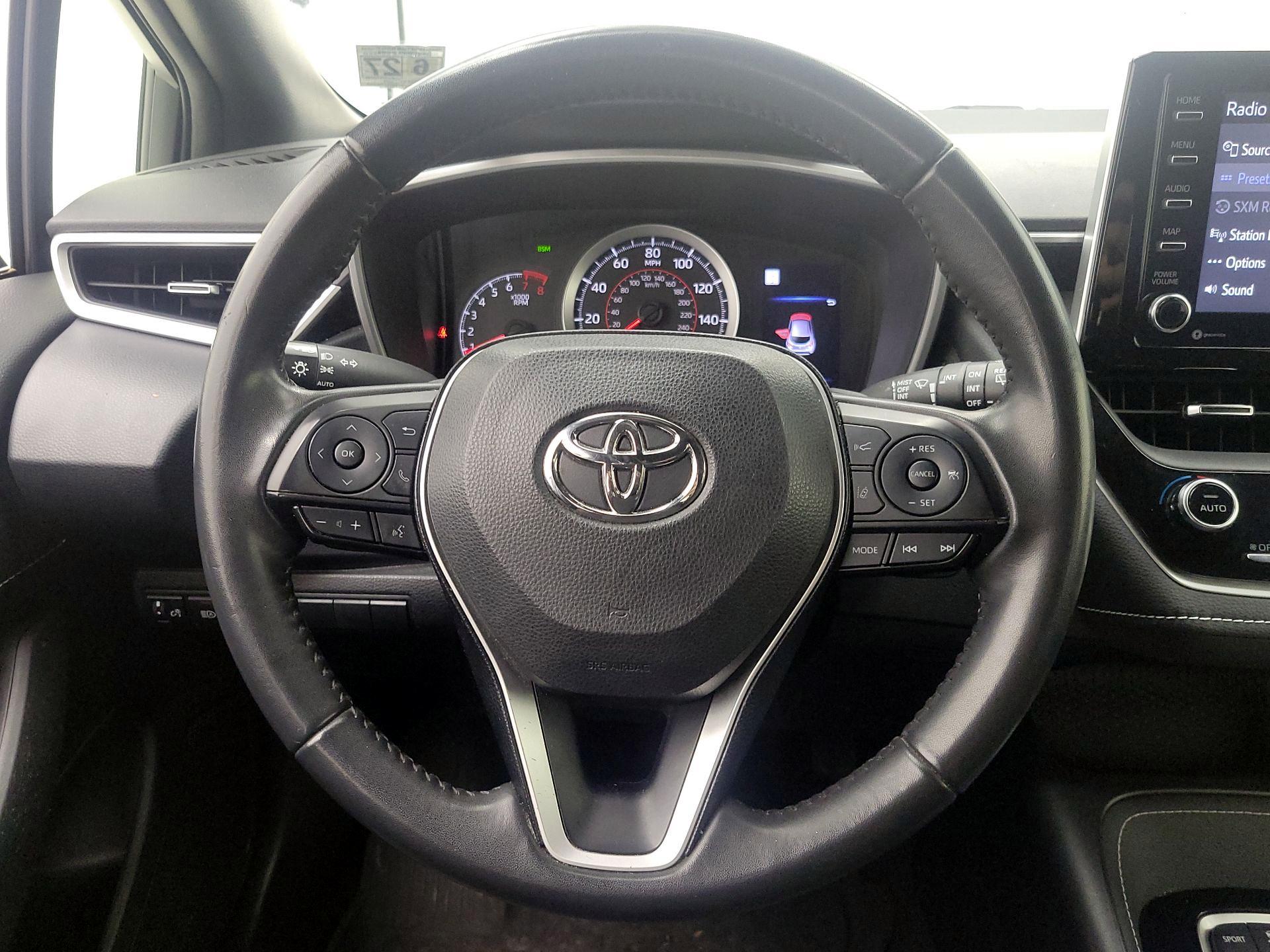 Thumbnail: 2022 Toyota Corolla - 10