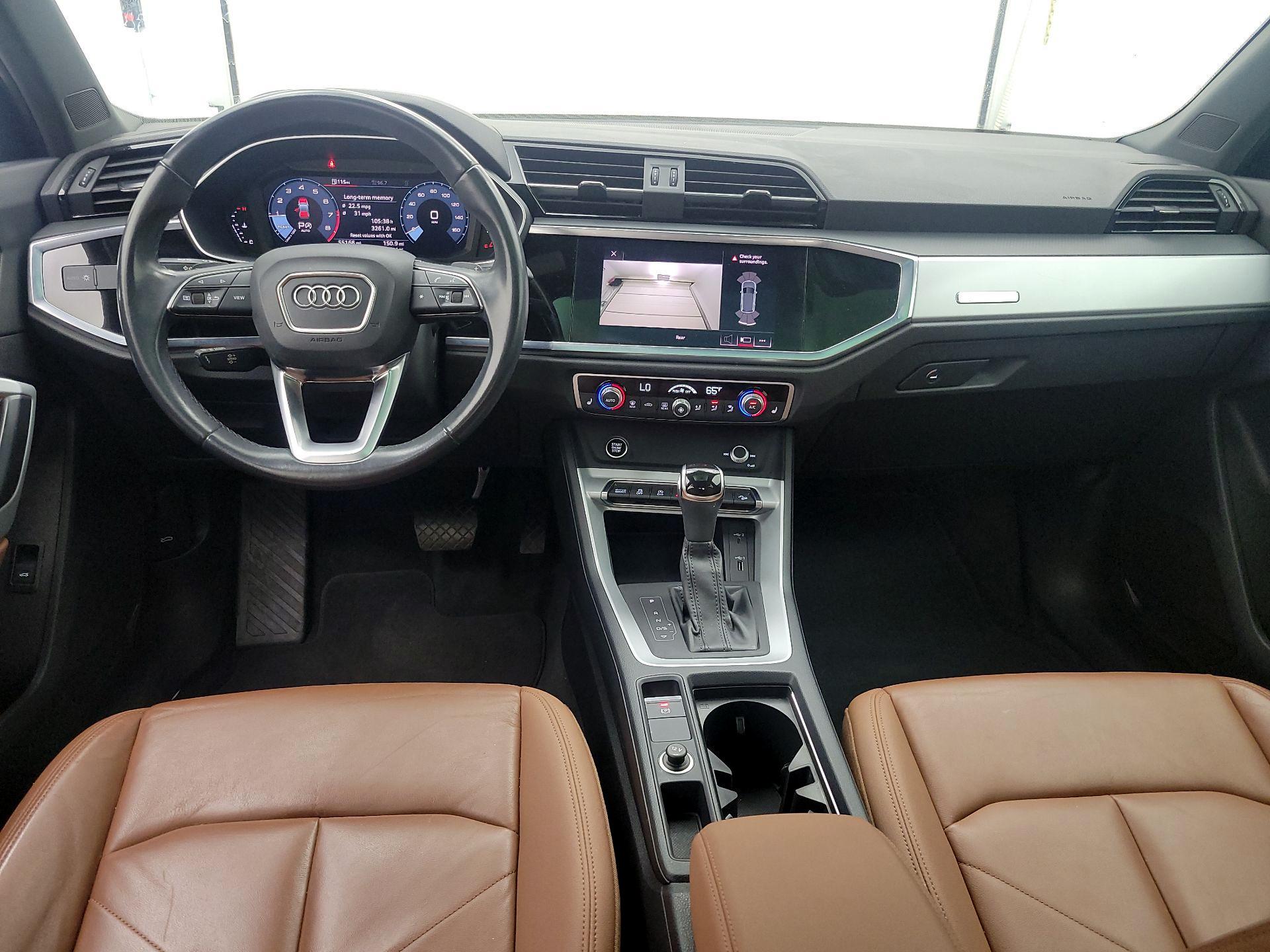 Thumbnail: 2021 Audi Q3 - 9