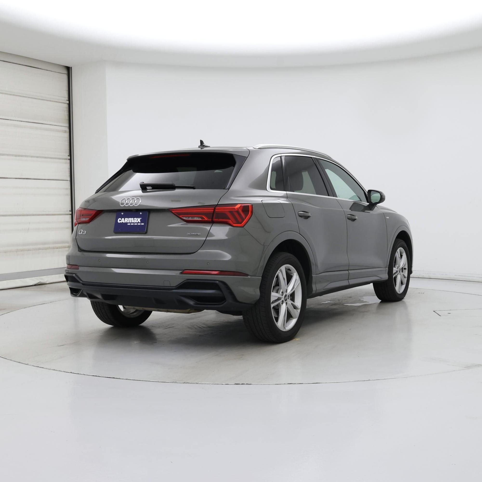 Thumbnail: 2021 Audi Q3 - 8