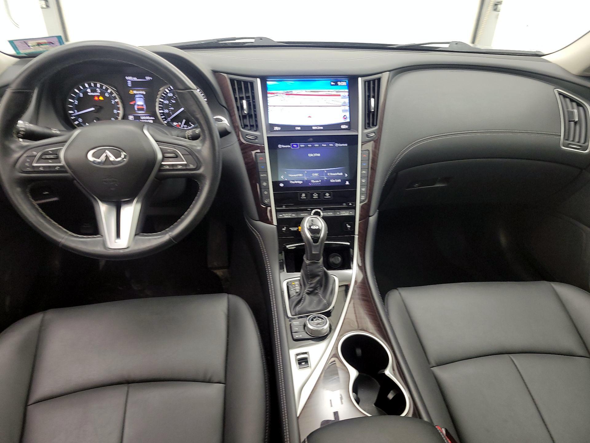 Thumbnail: 2019 INFINITI Q50 - 9