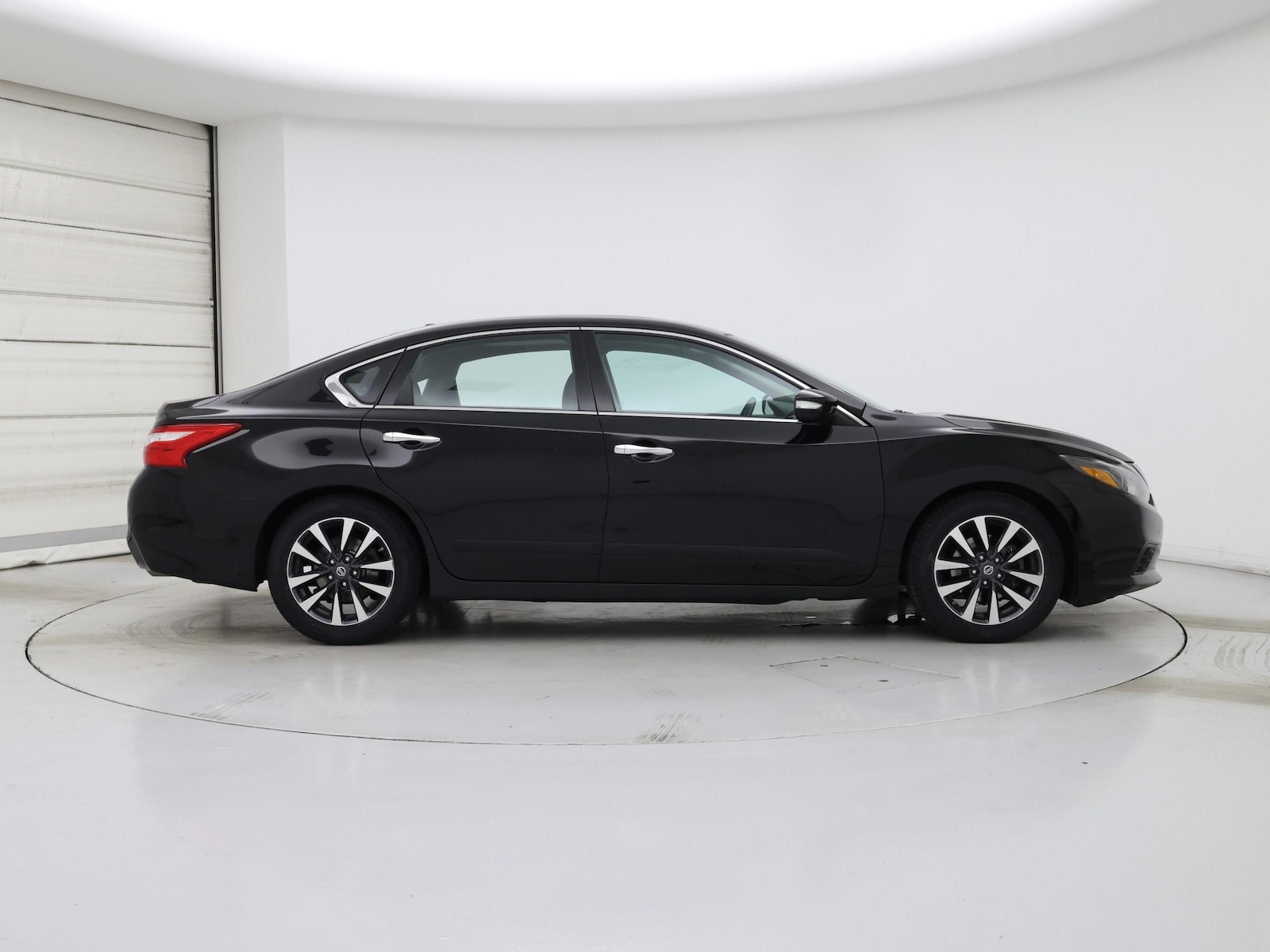 2017 Nissan Altima SL - Photo 8