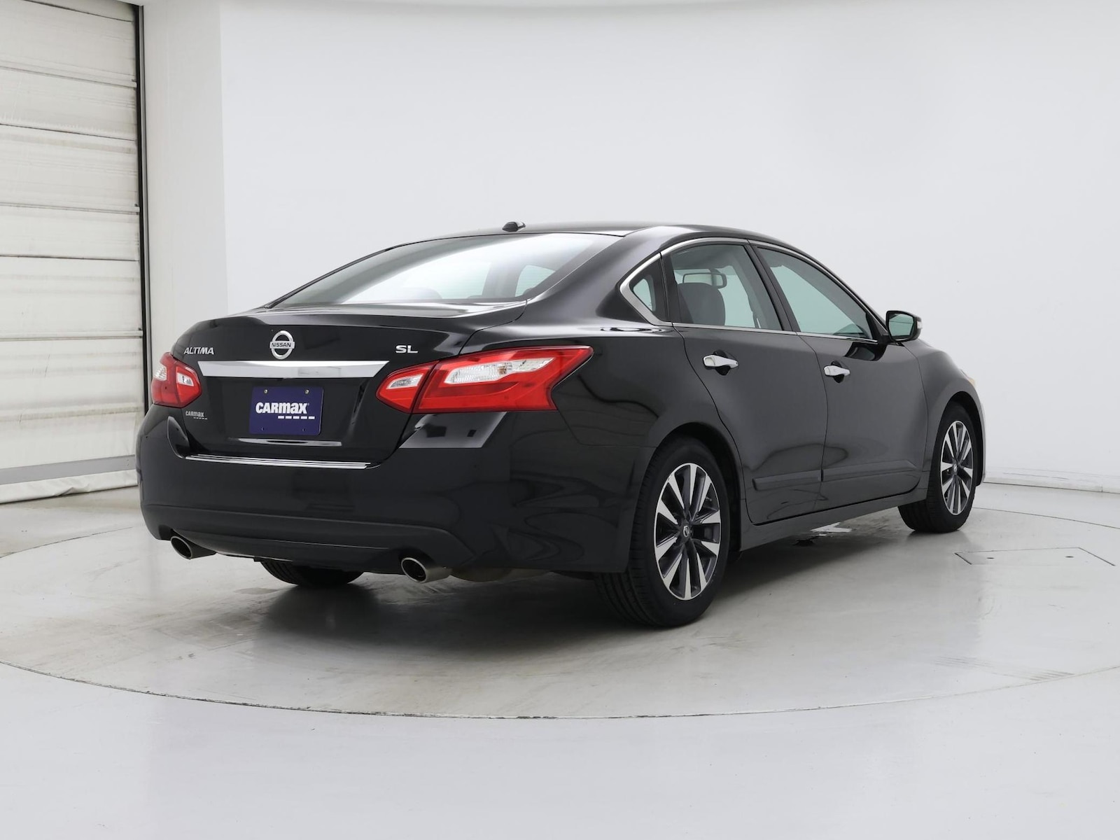 2017 Nissan Altima SL - Photo 9
