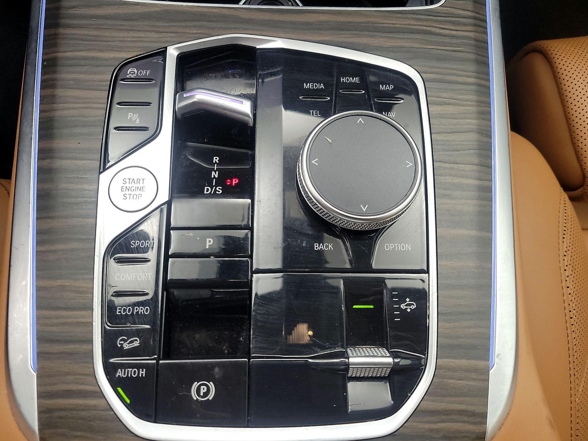 Thumbnail: 2023 BMW X7 - 18