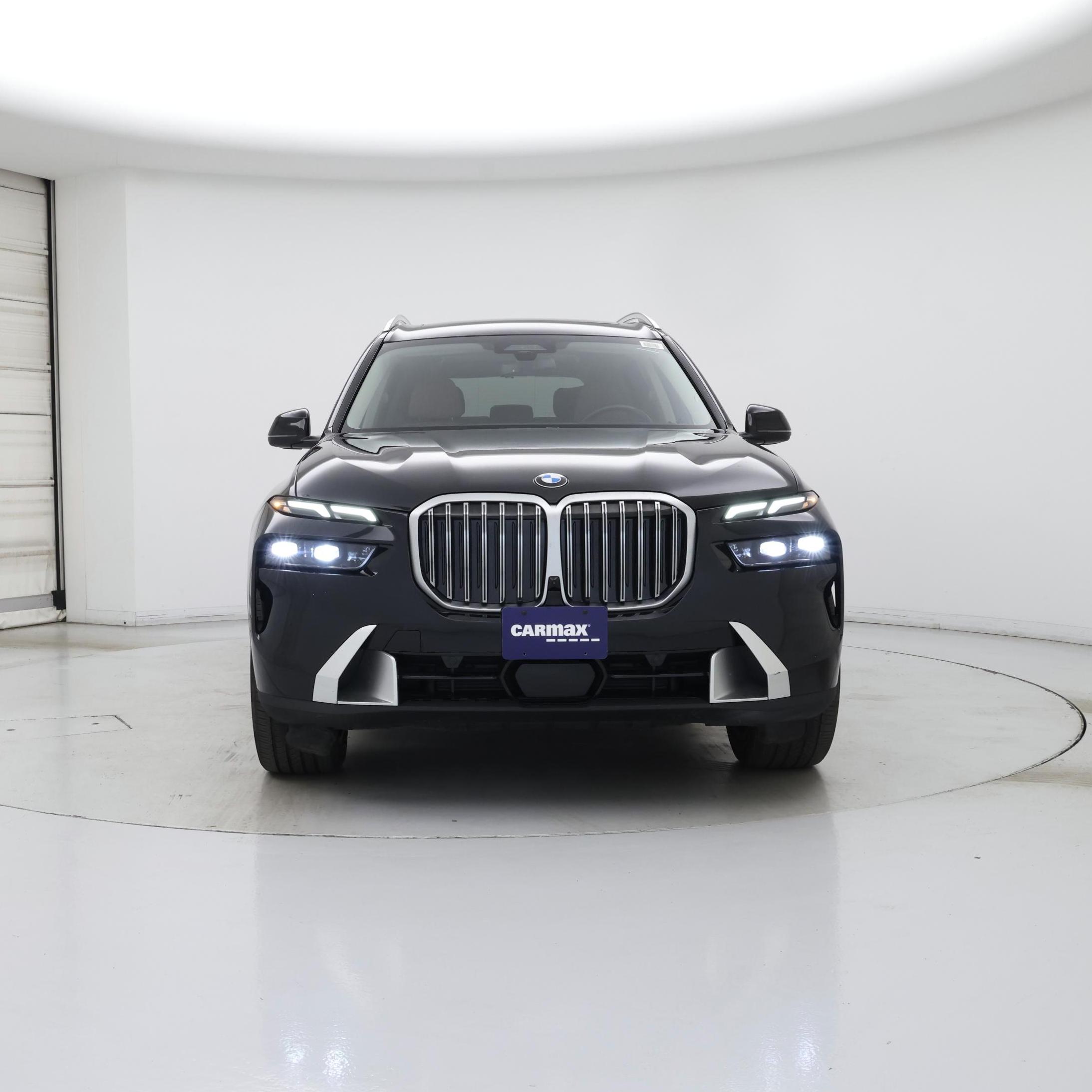 Thumbnail: 2023 BMW X7 - 5