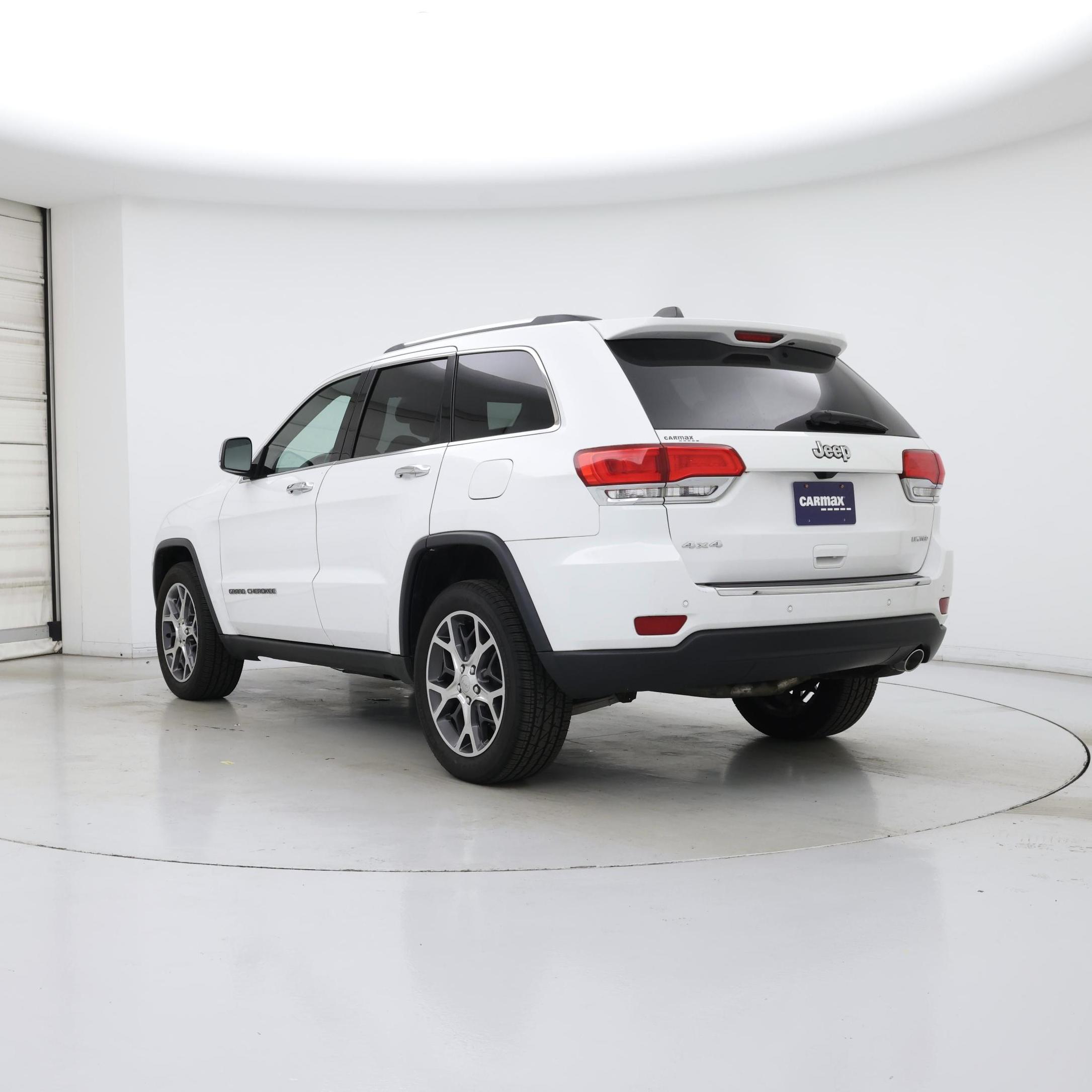 Thumbnail: 2019 Jeep Grand Cherokee - 2