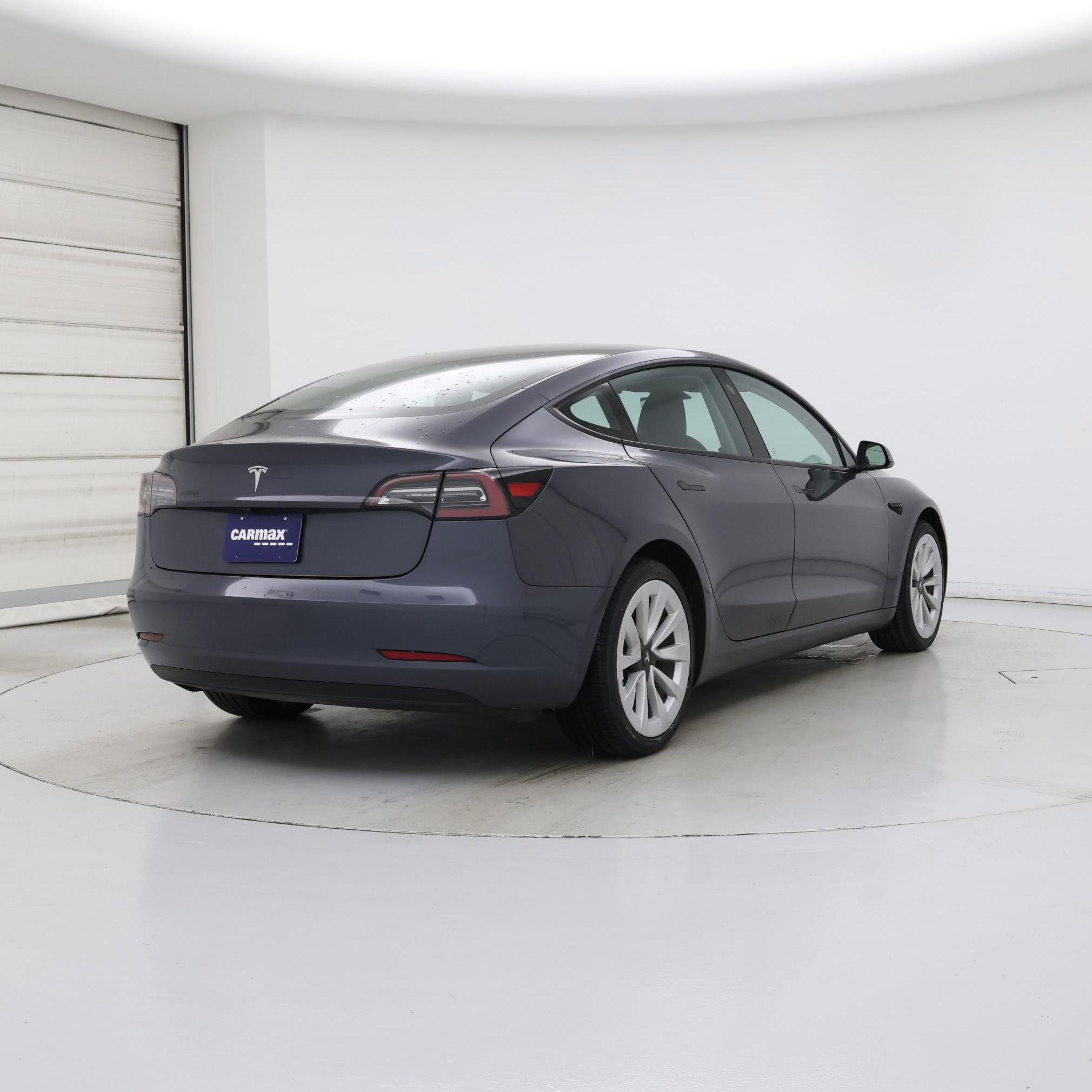 Thumbnail: 2023 Tesla Model 3 - 8